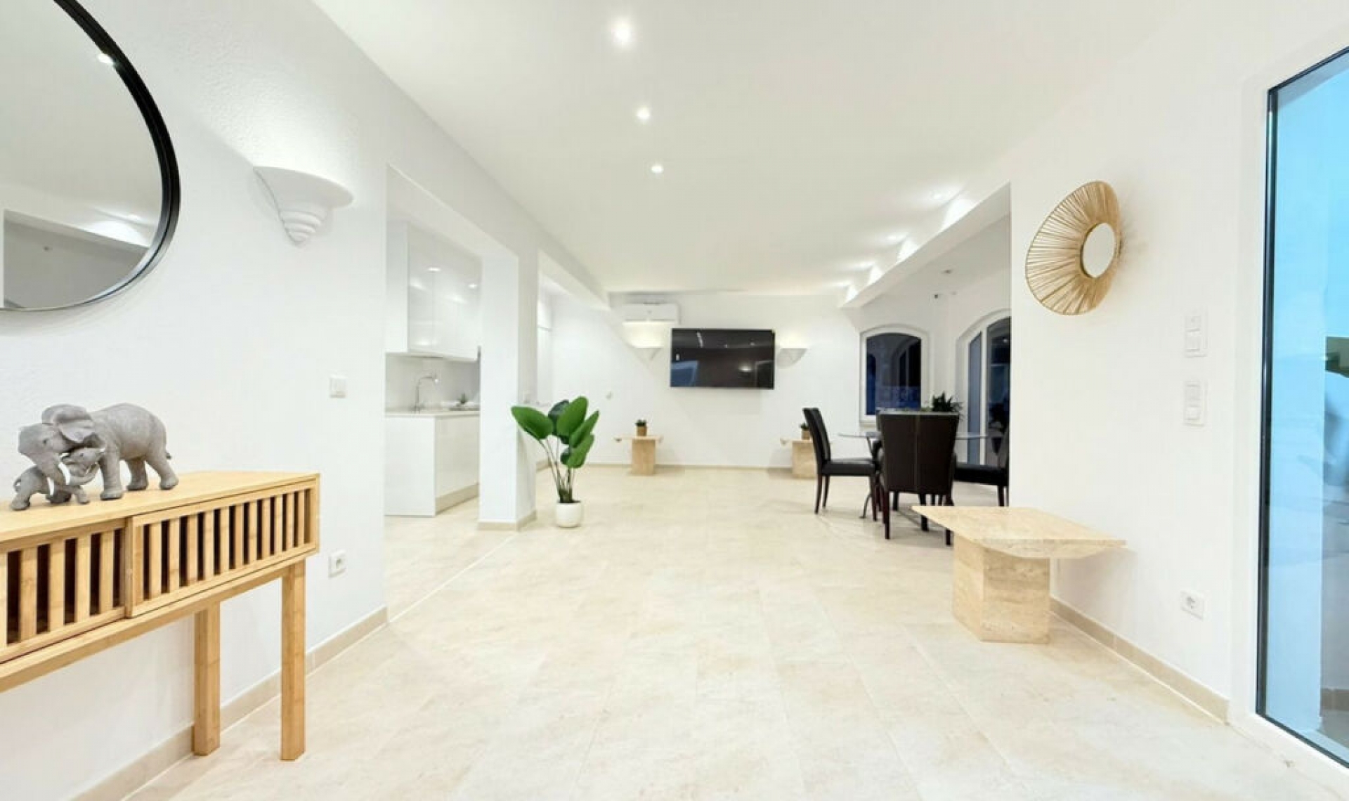 Resale - House -
Torrox Costa