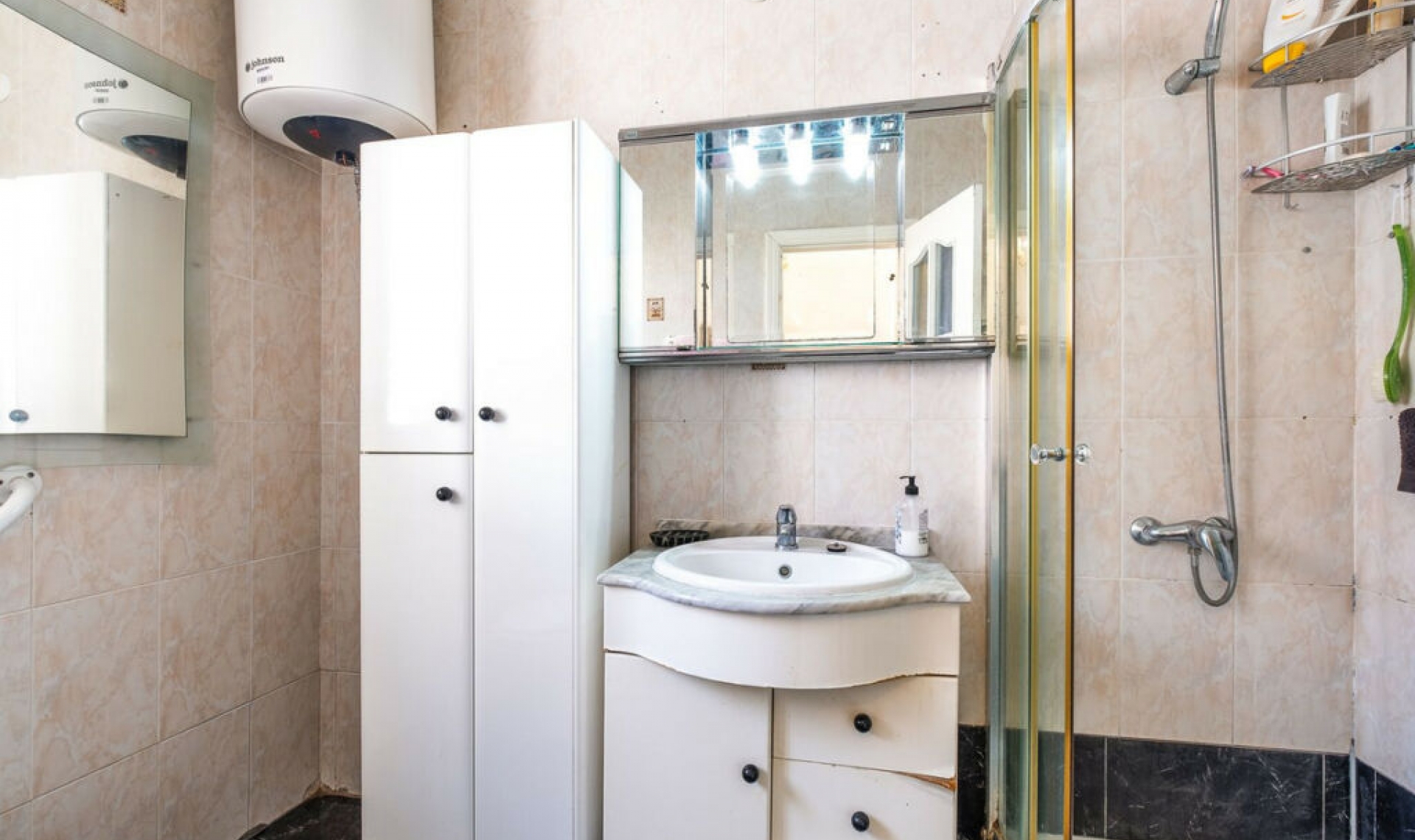 Resale - House -
Torrox Costa