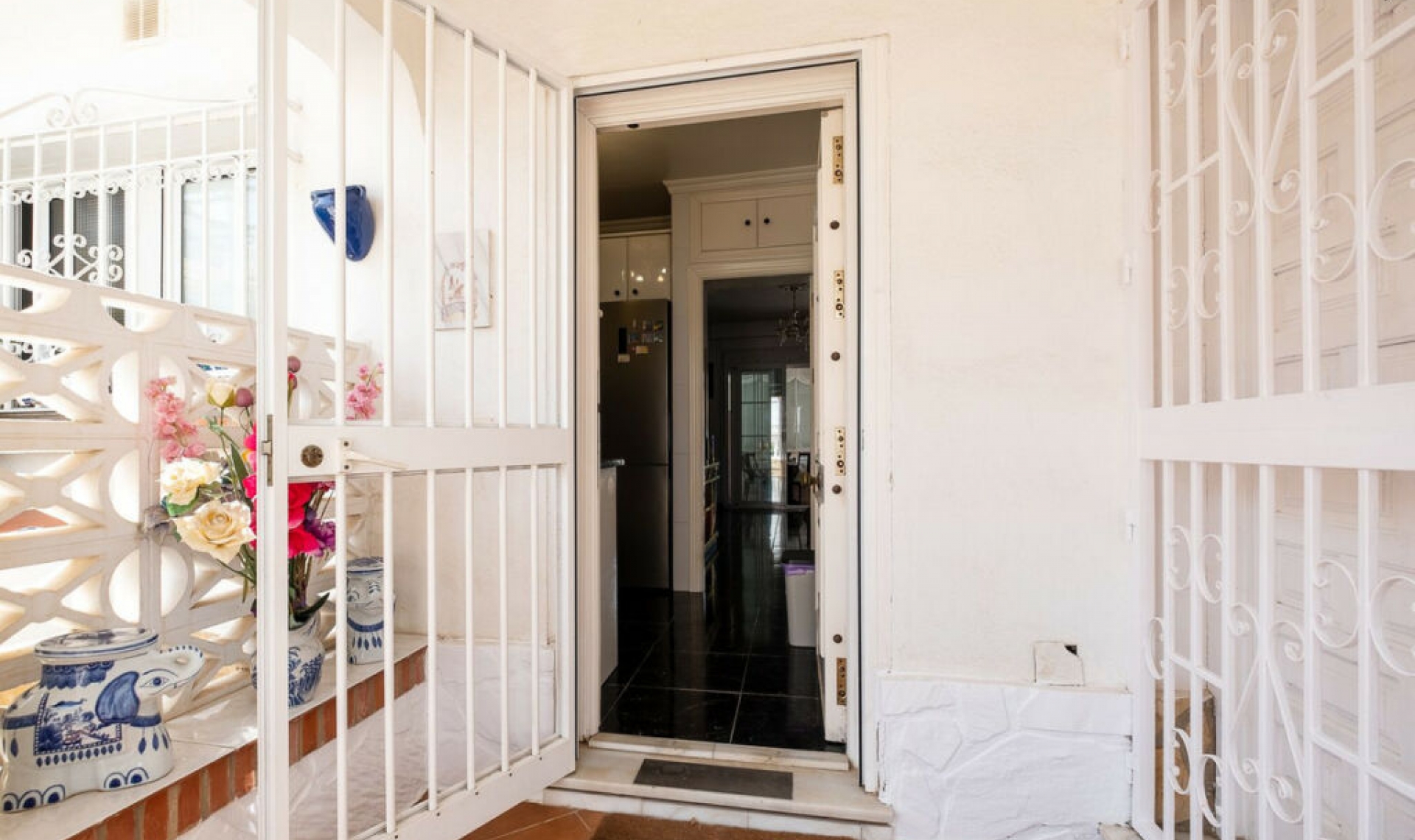 Resale - House -
Torrox Costa