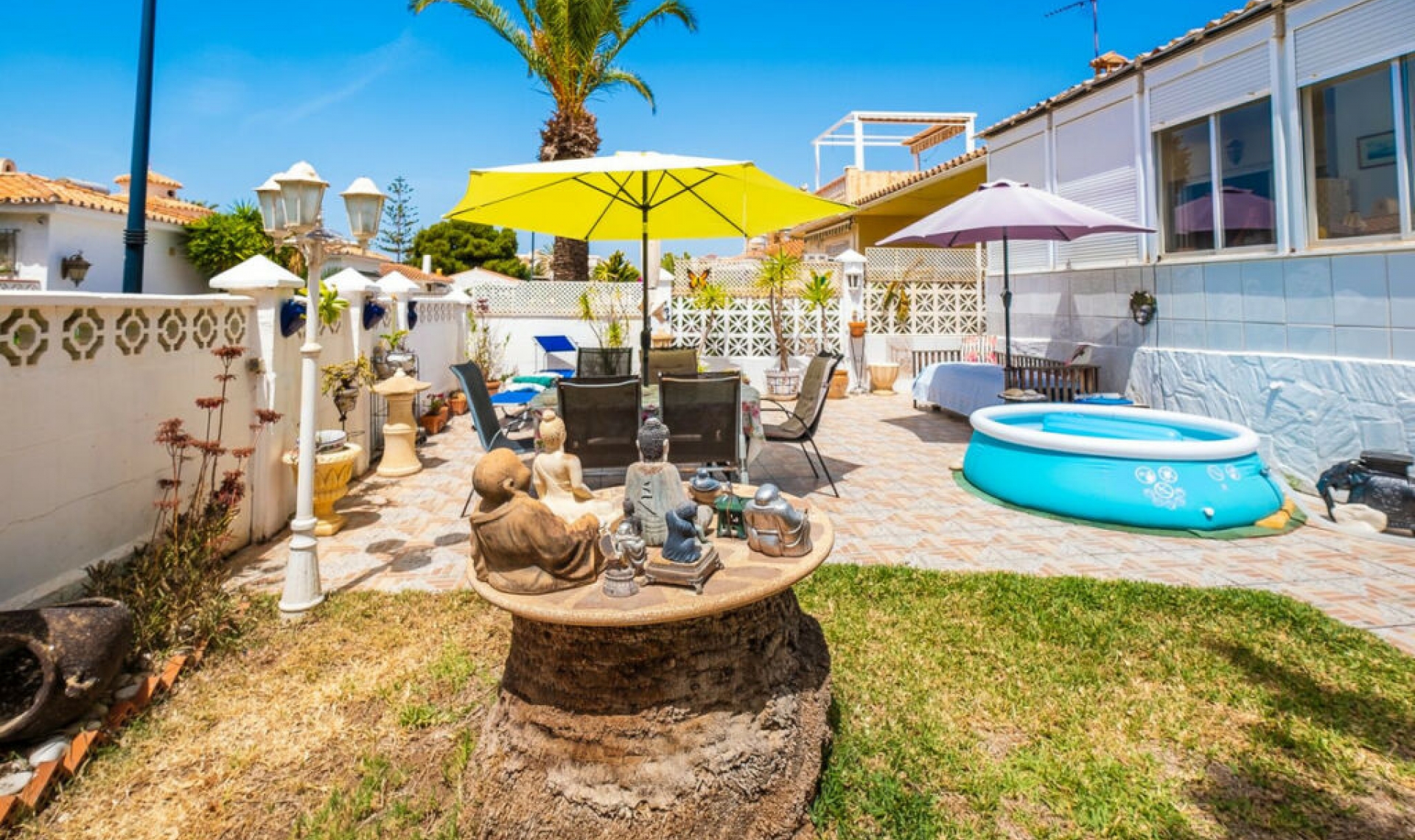 Resale - House -
Torrox Costa