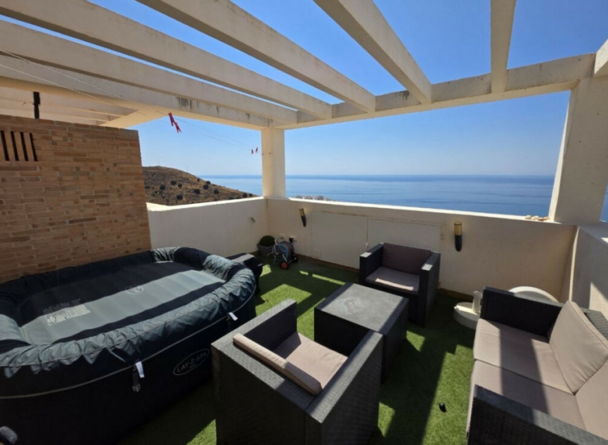 Resale - House -
Torrox Costa