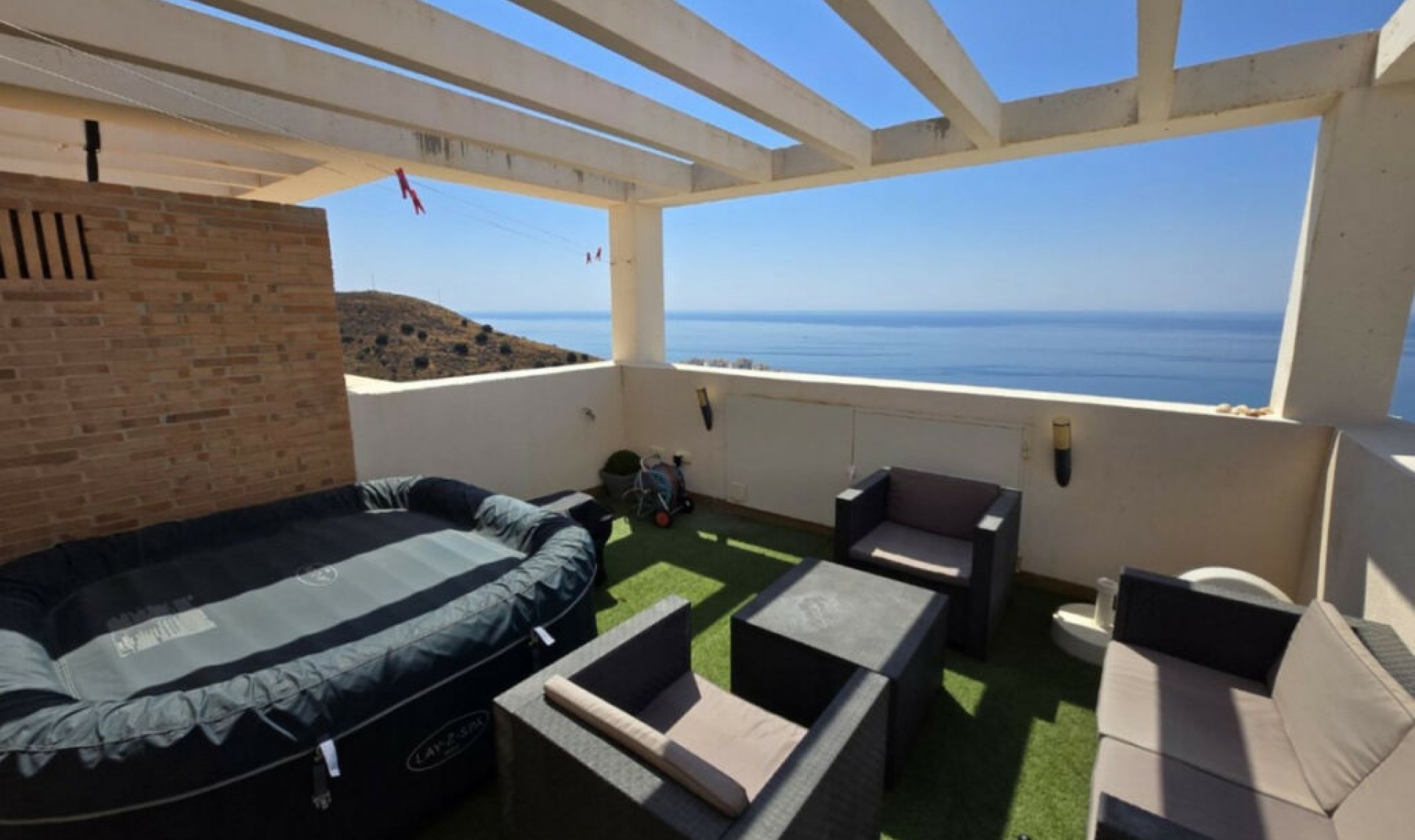 Resale - House -
Torrox Costa