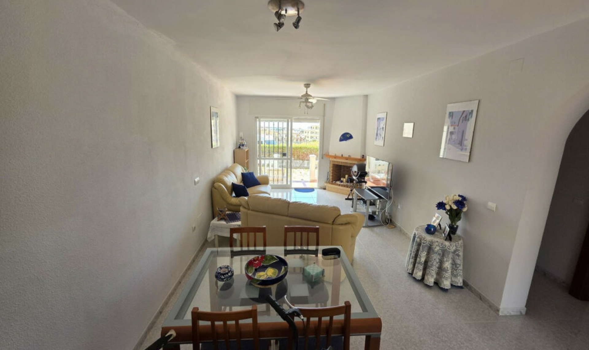 Resale - House -
Torrox Costa