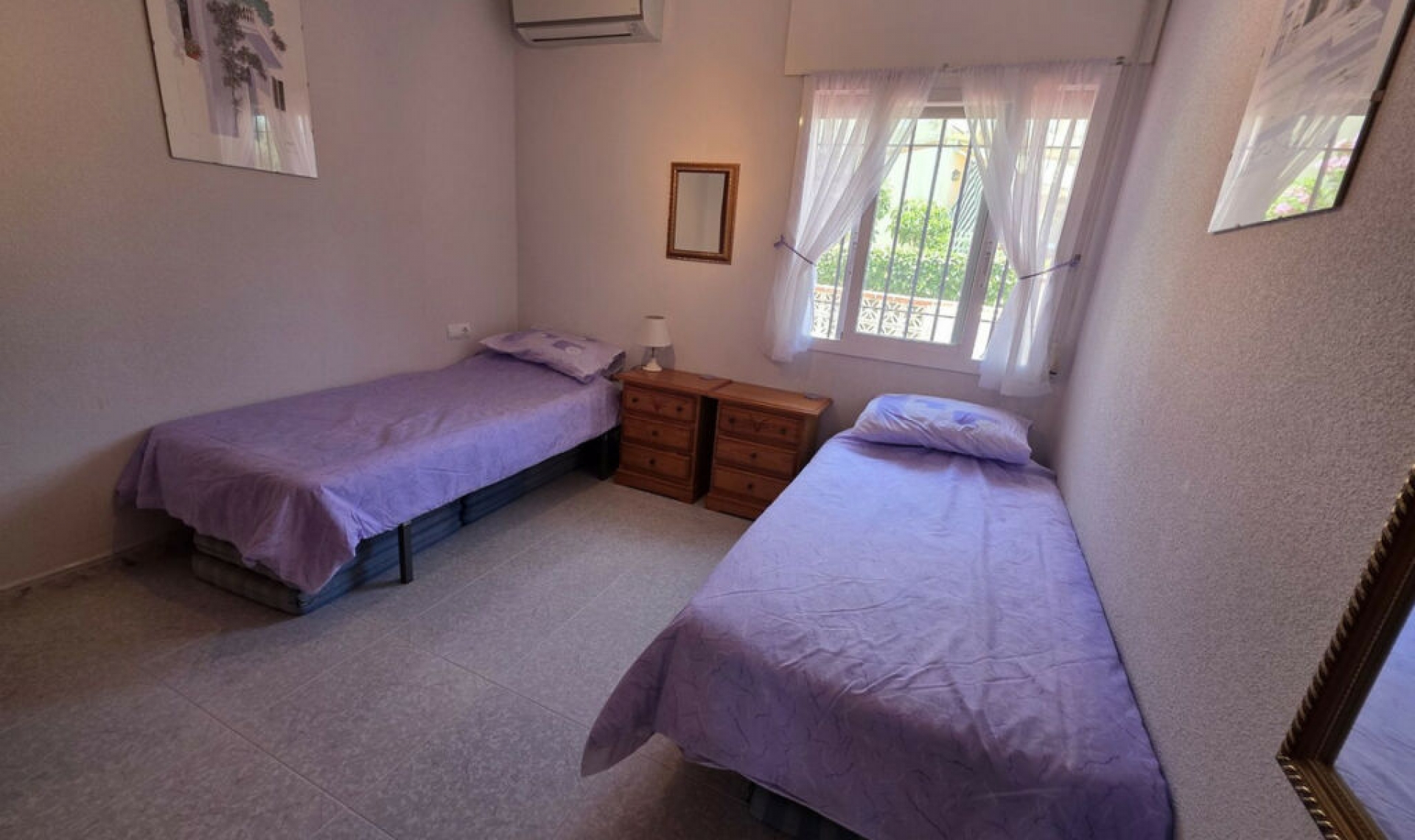 Resale - House -
Torrox Costa