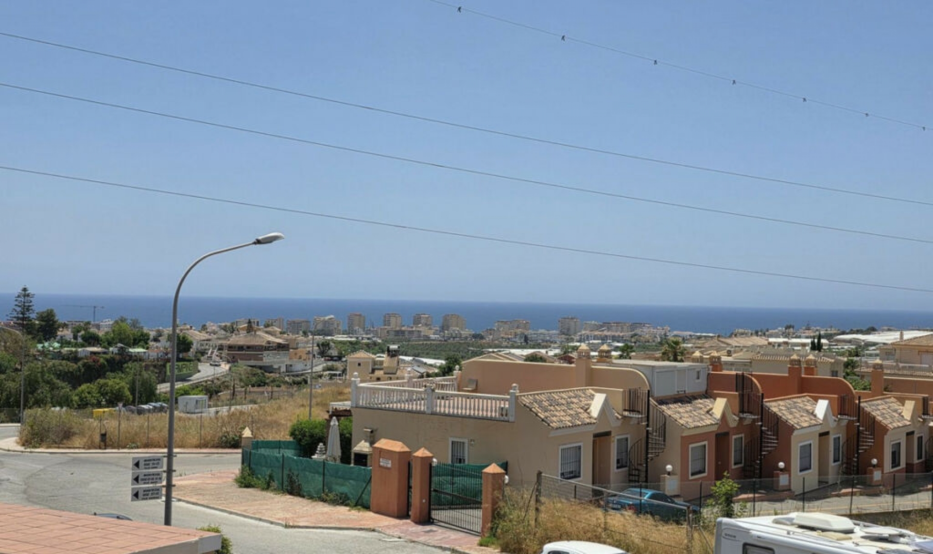 Resale - House -
Torrox Costa