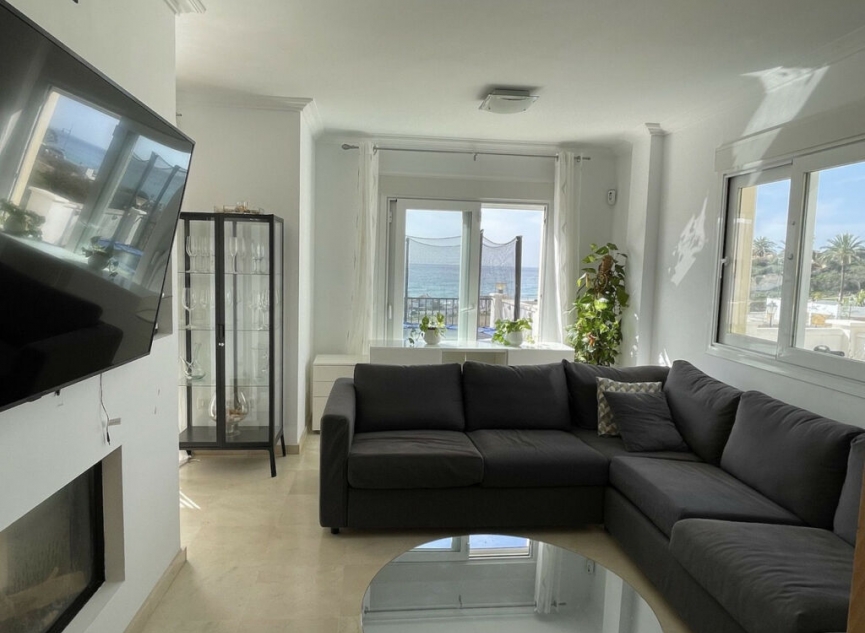 Resale - House -
Torrox Costa