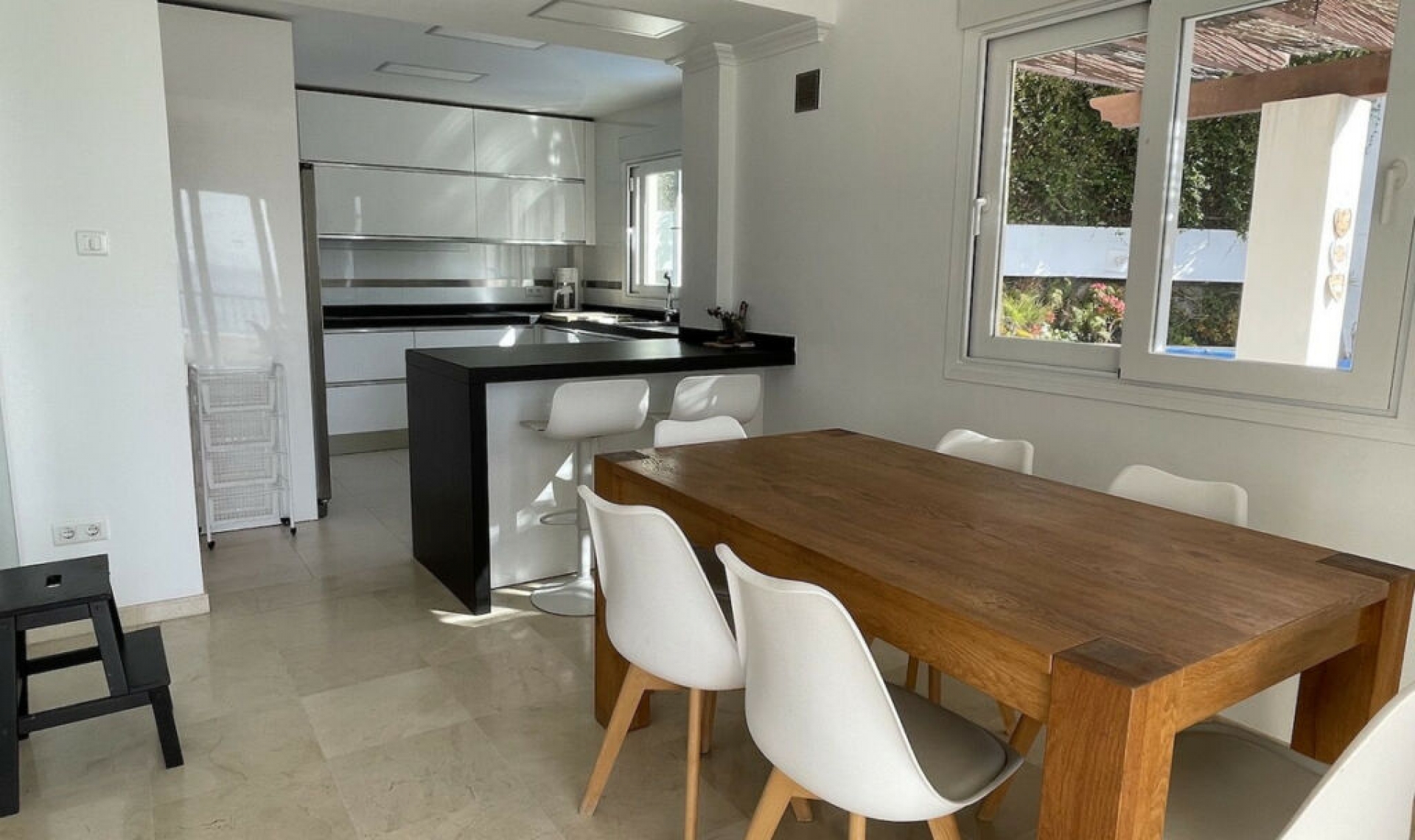 Resale - House -
Torrox Costa