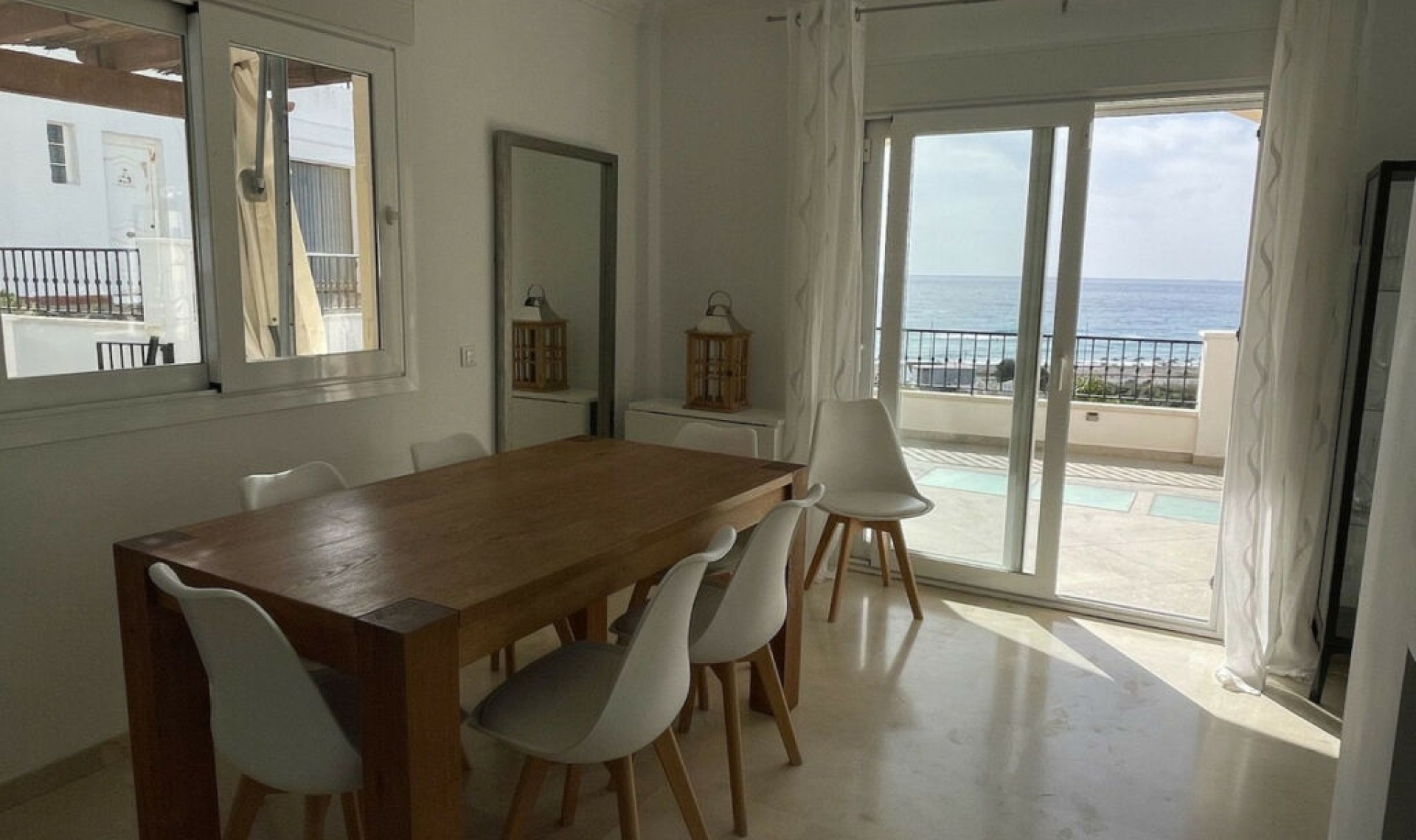 Resale - House -
Torrox Costa