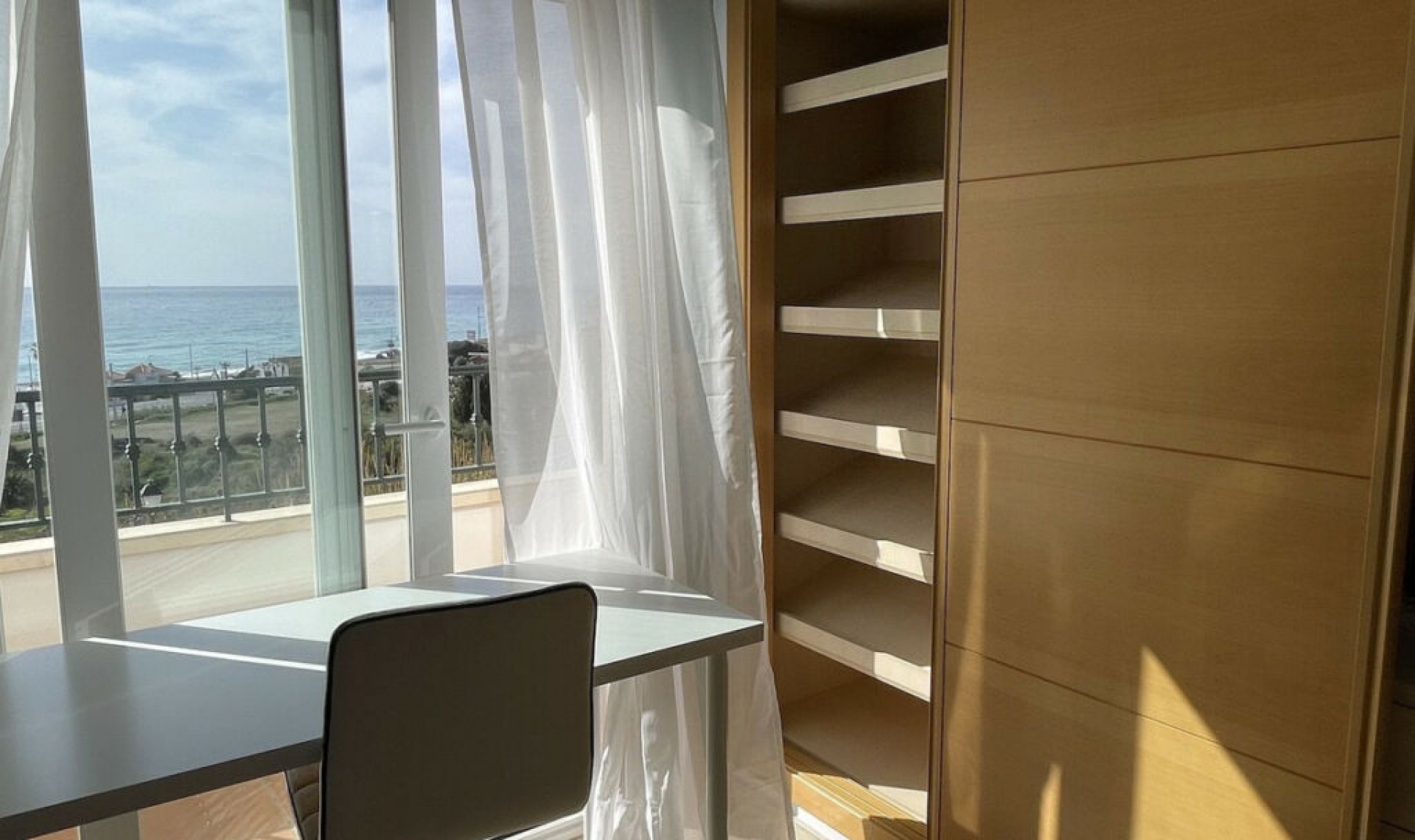 Resale - House -
Torrox Costa