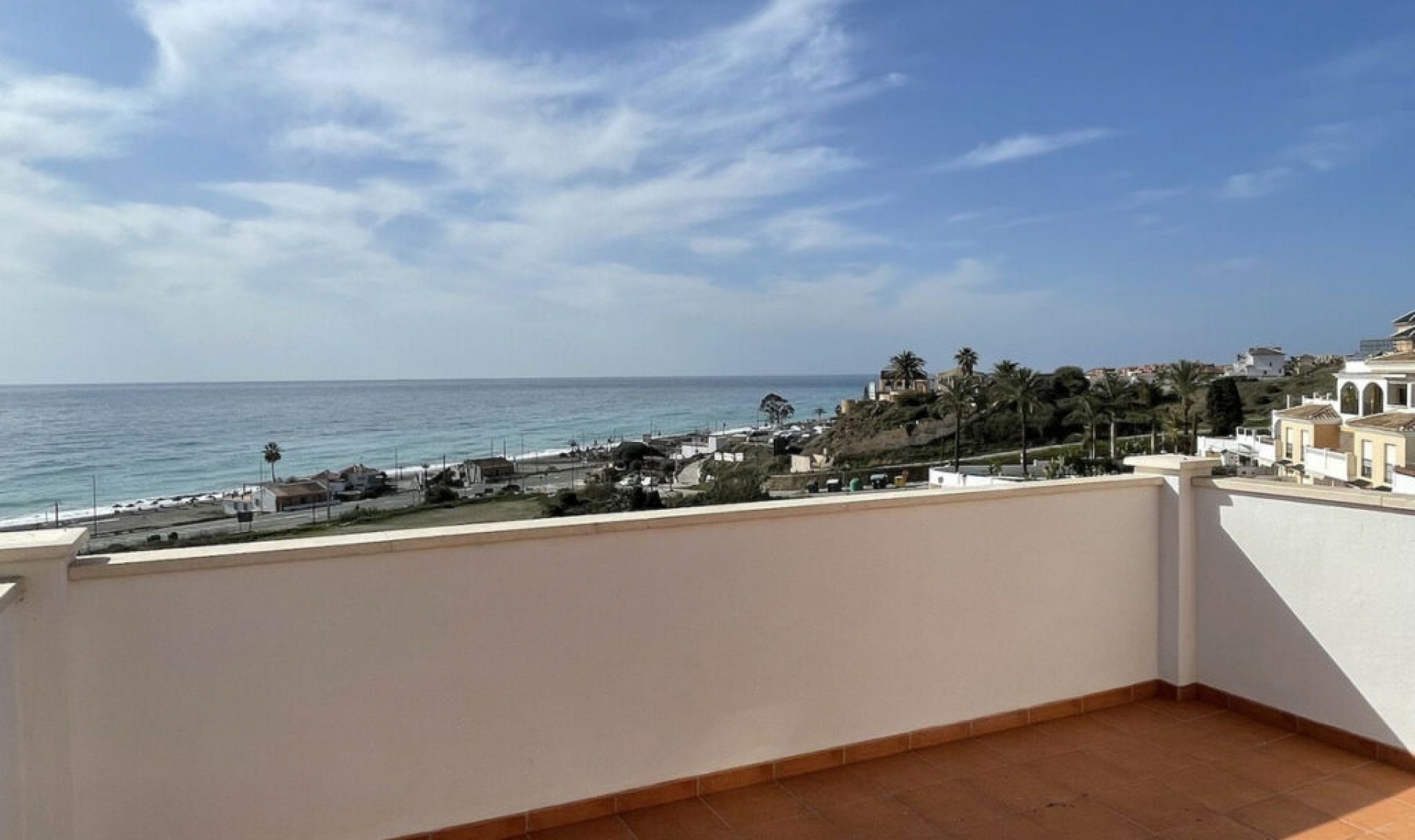 Resale - House -
Torrox Costa