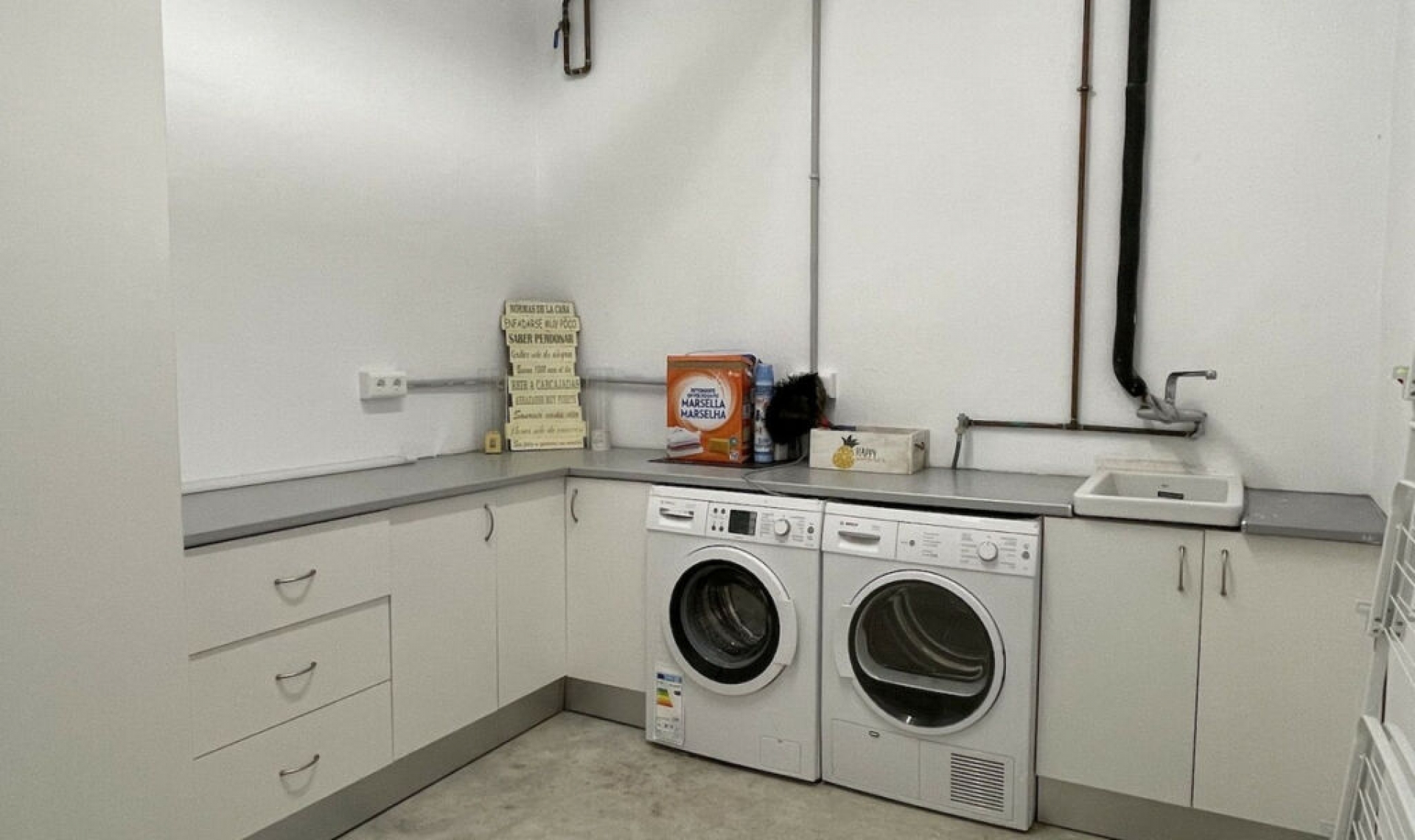 Resale - House -
Torrox Costa