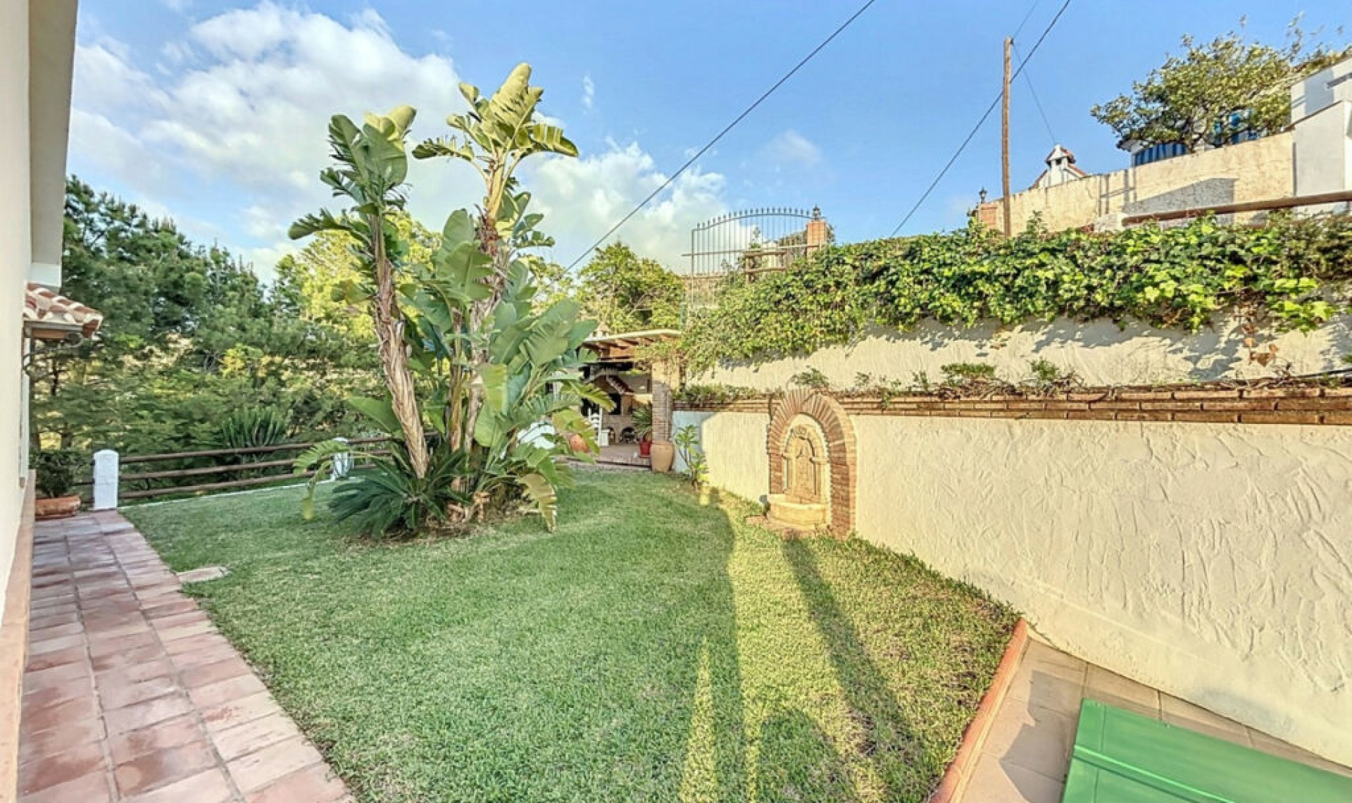 Resale - House -
Torrox