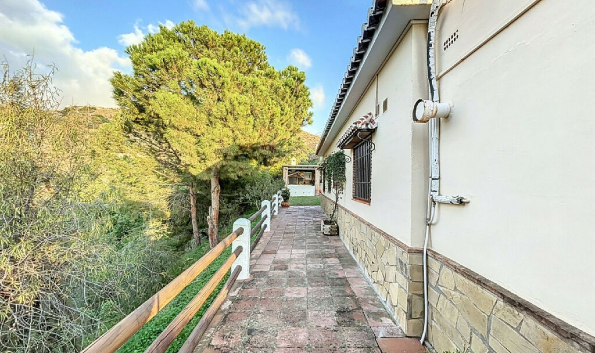 Resale - House -
Torrox