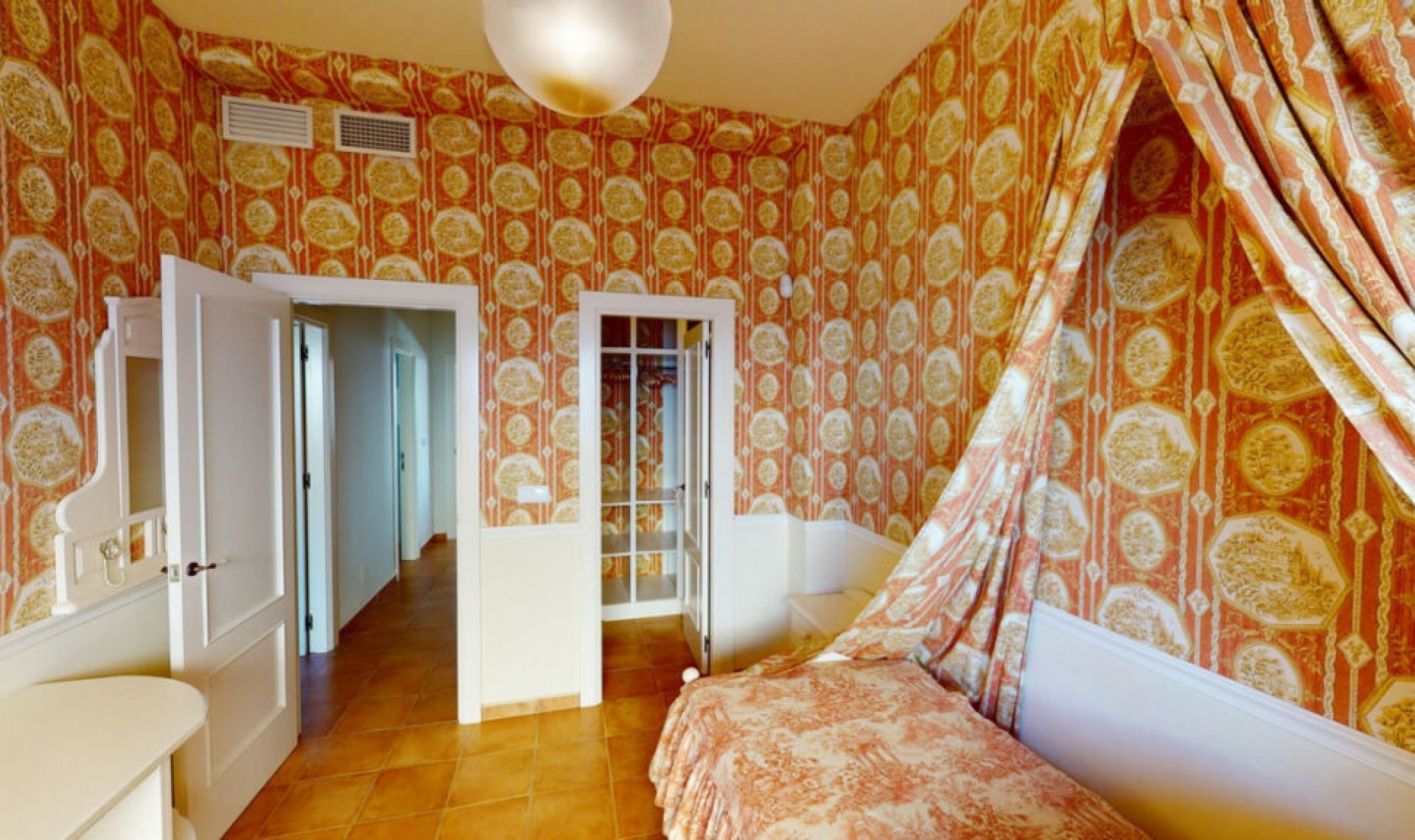 Resale - House -
Torrox