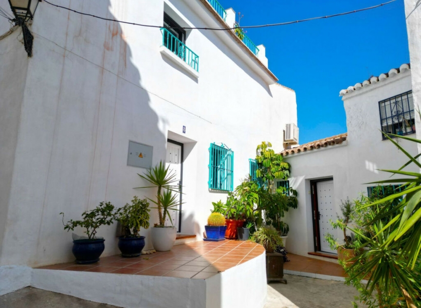 Resale - House -
Torrox