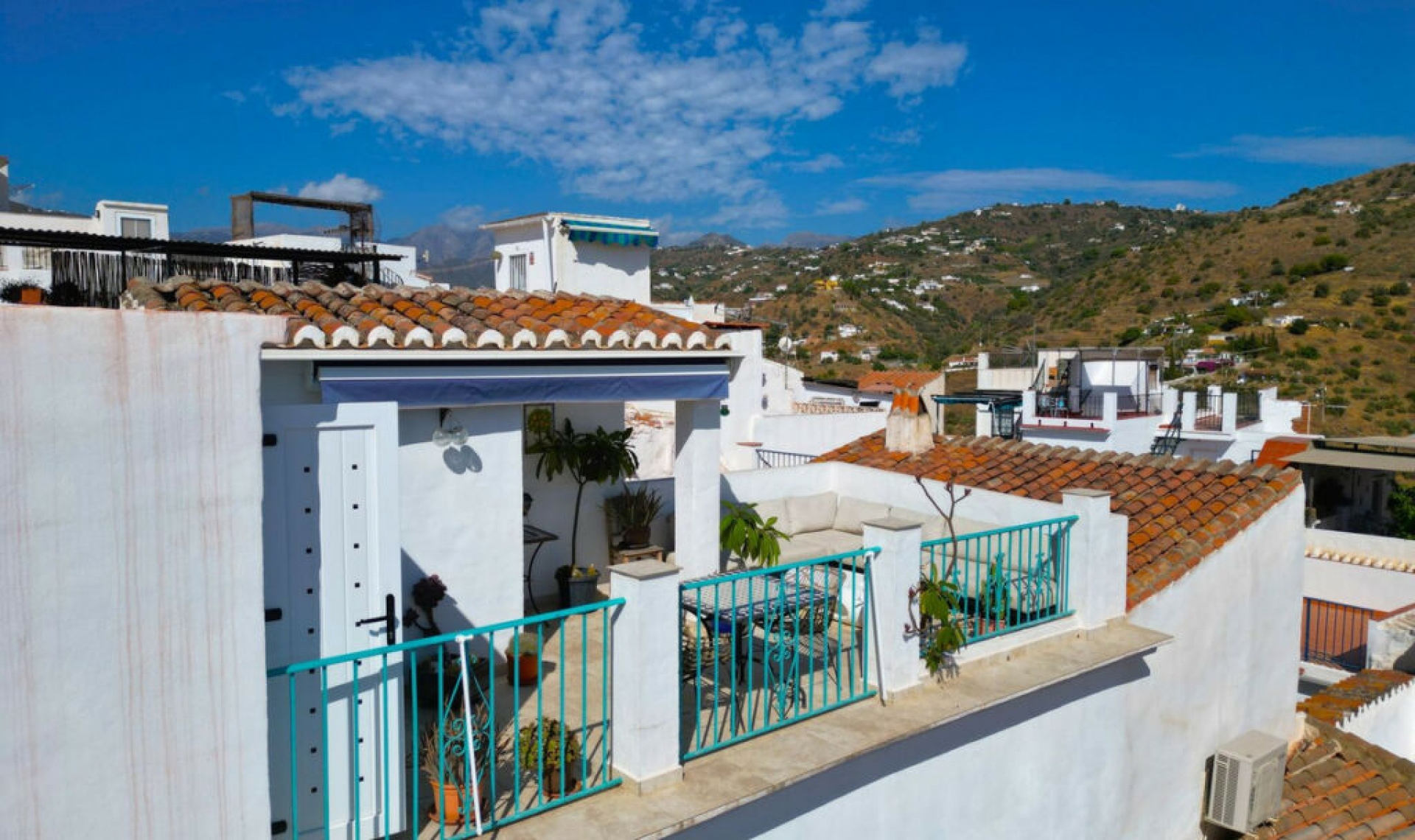 Resale - House -
Torrox