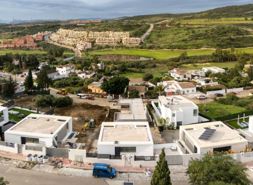 Resale - House -
Valle Romano