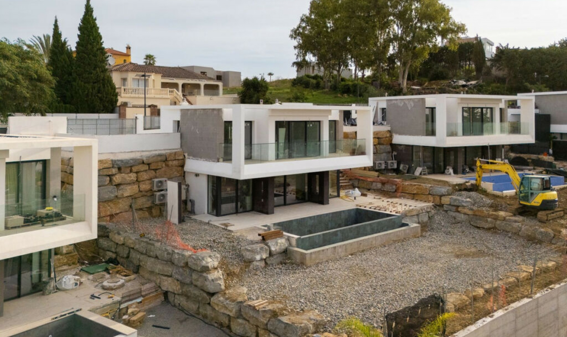 Resale - House -
Valle Romano