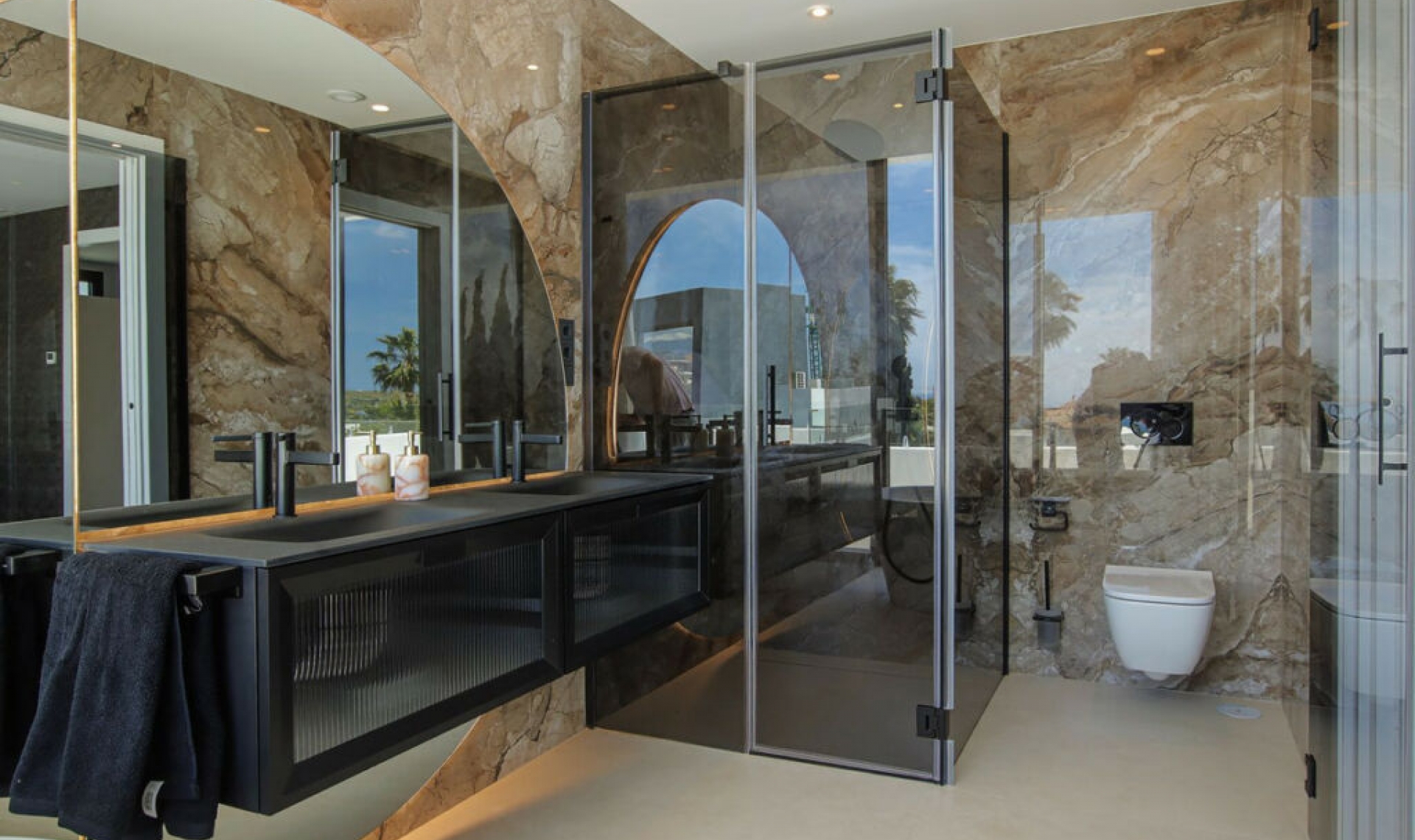 Resale - House -
Valle Romano