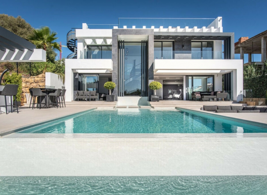 Resale - House -
Valle Romano