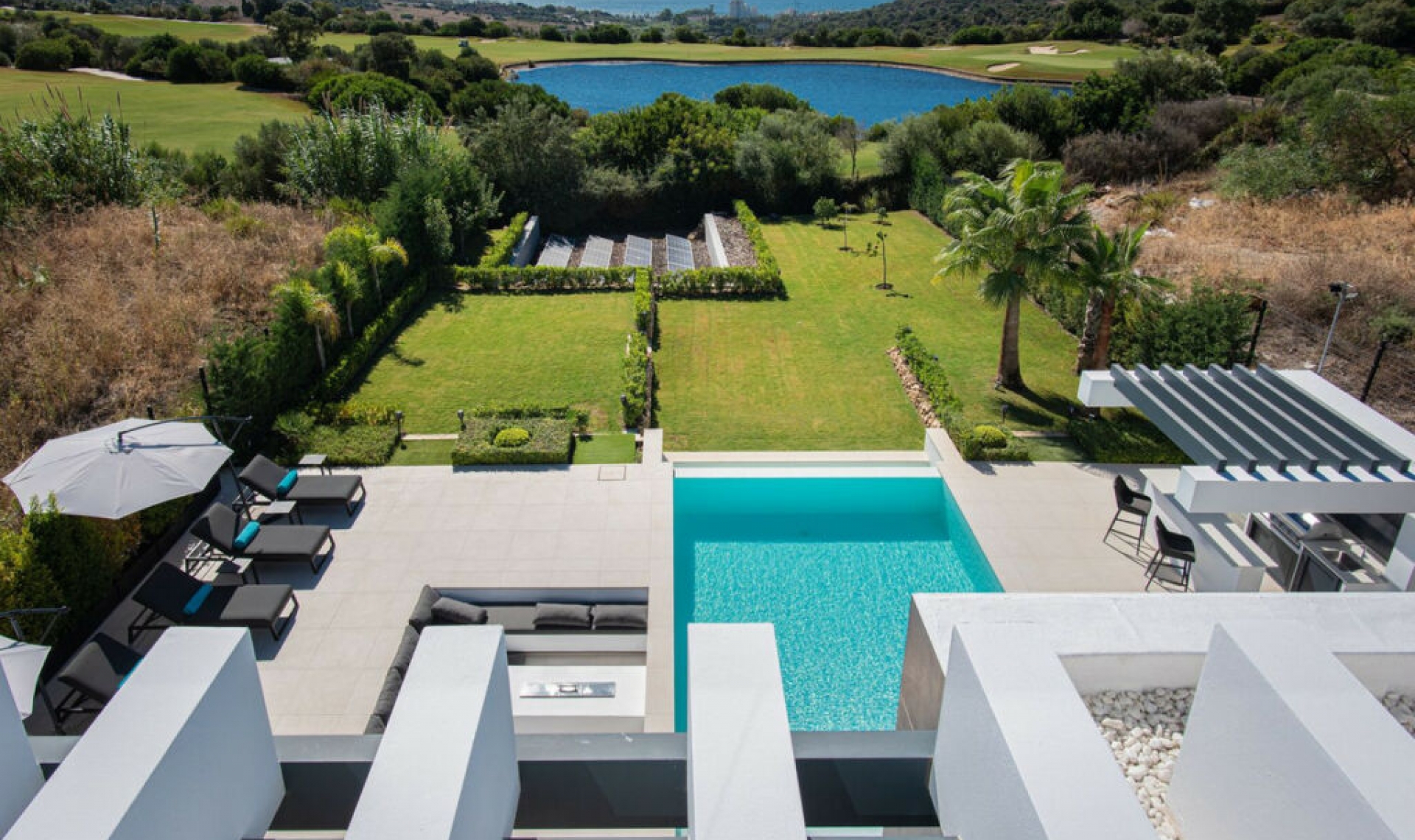 Resale - House -
Valle Romano