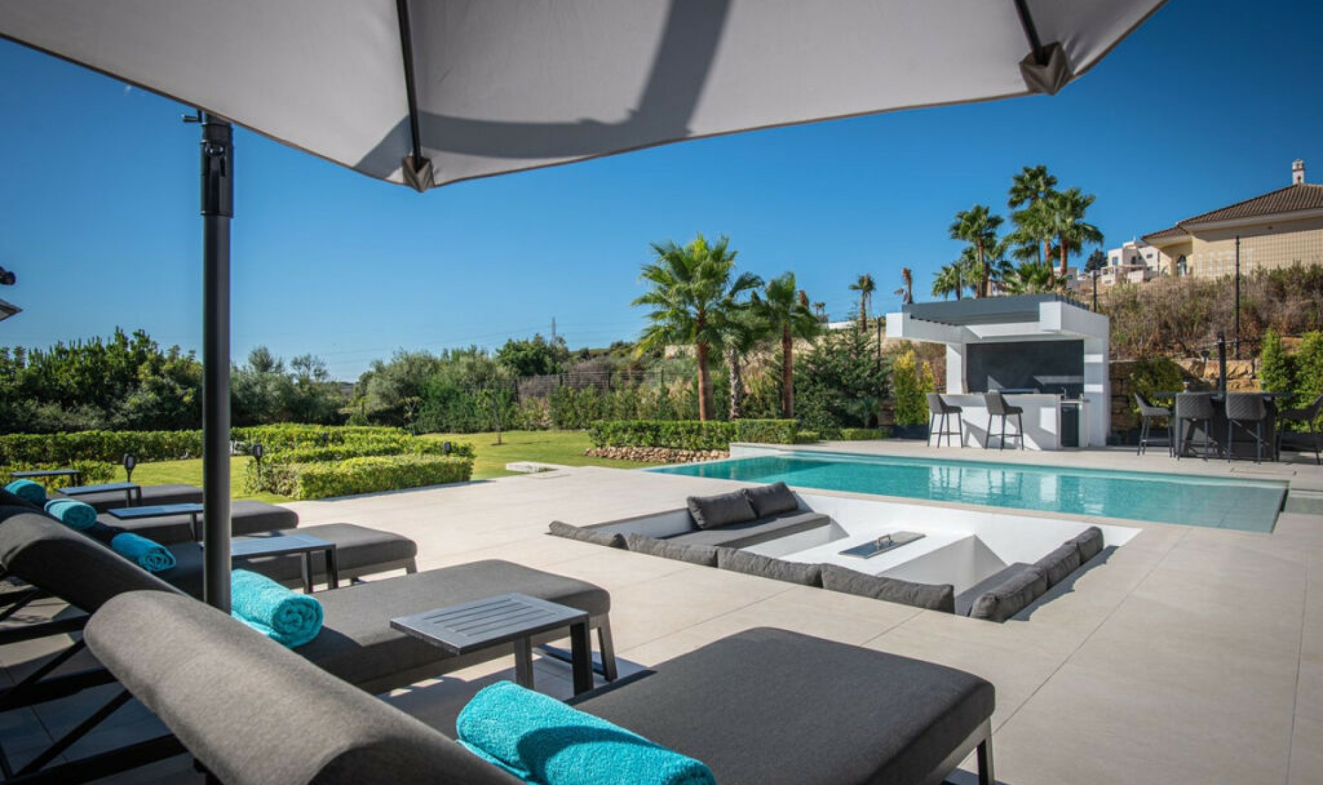Resale - House -
Valle Romano