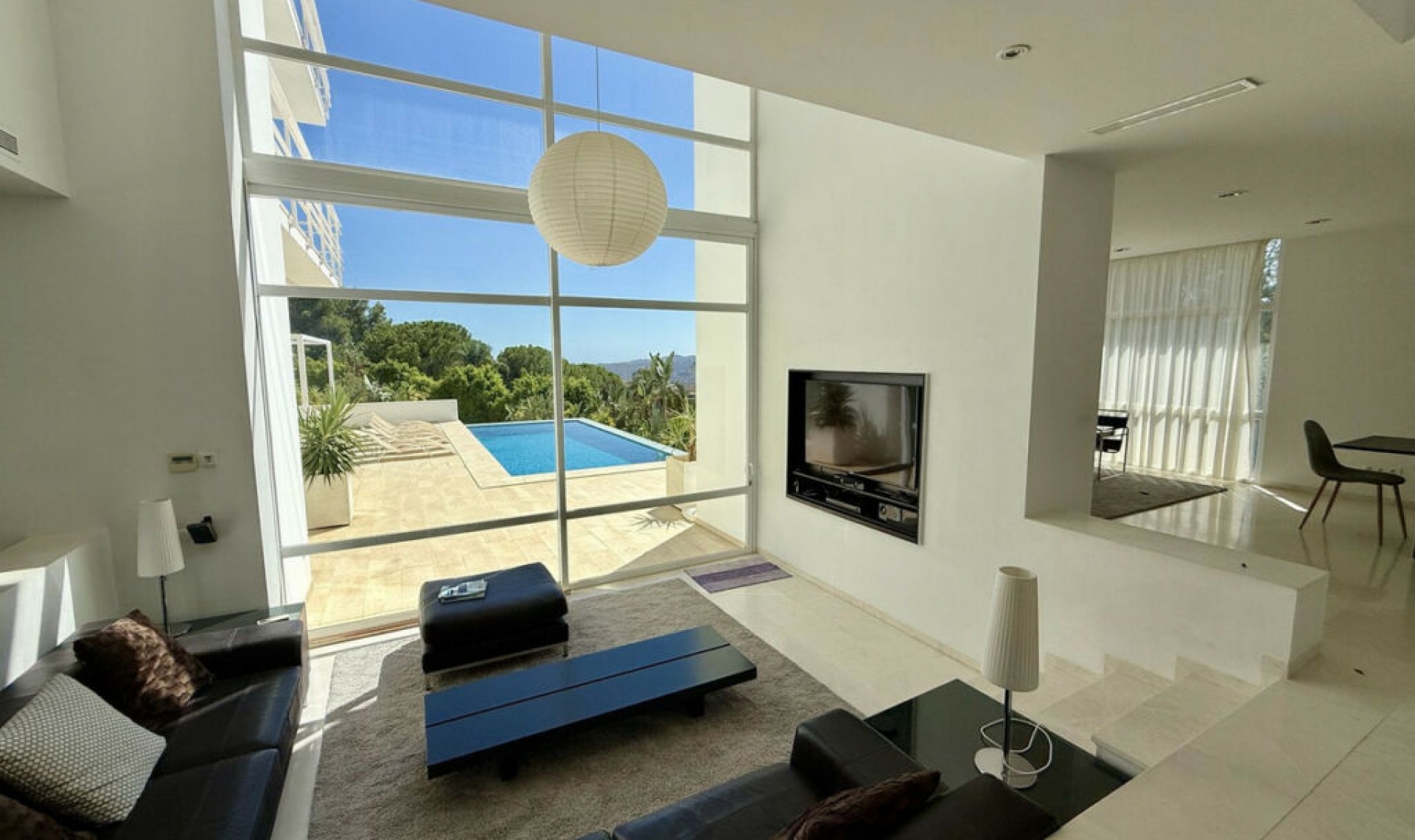 Resale - House -
Valtocado