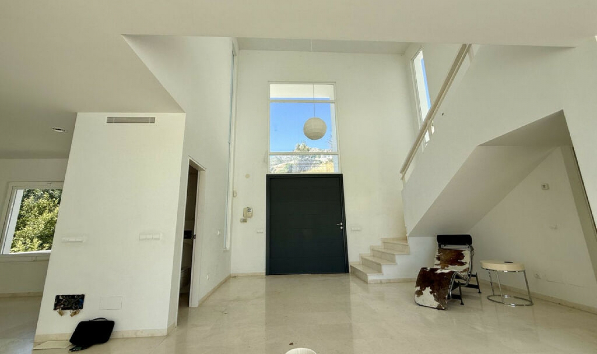 Resale - House -
Valtocado