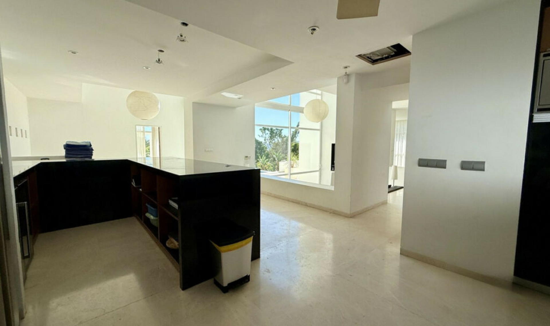 Resale - House -
Valtocado