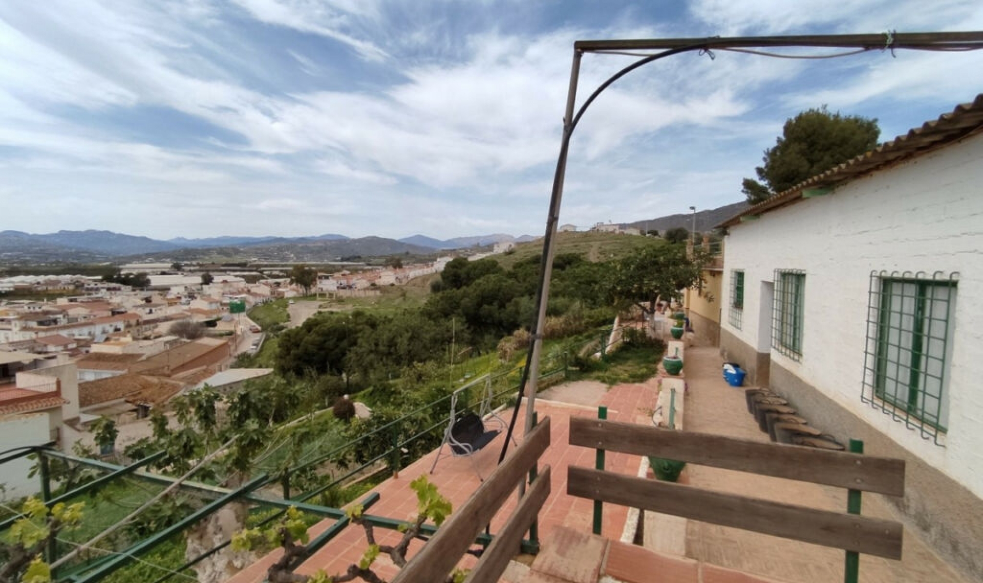 Resale - House -
Vélez-Málaga