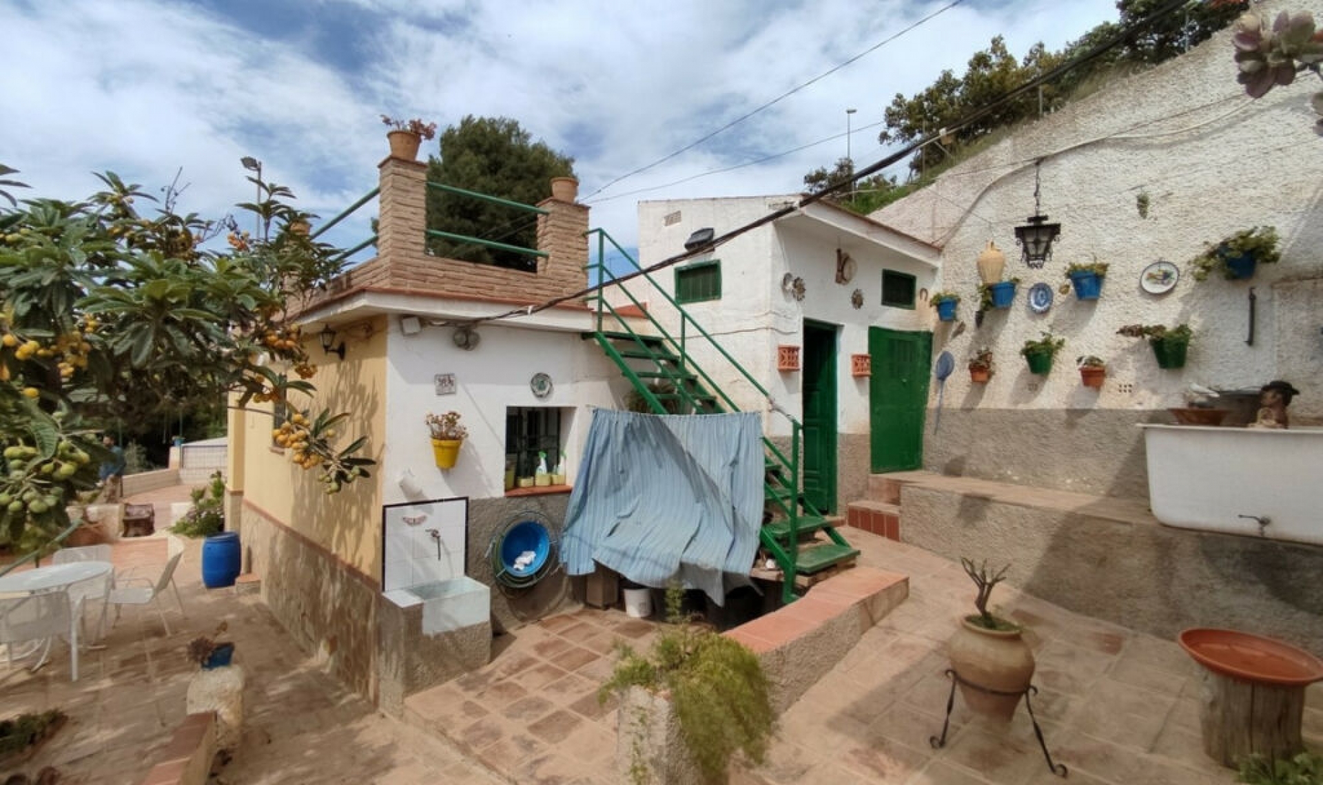 Resale - House -
Vélez-Málaga