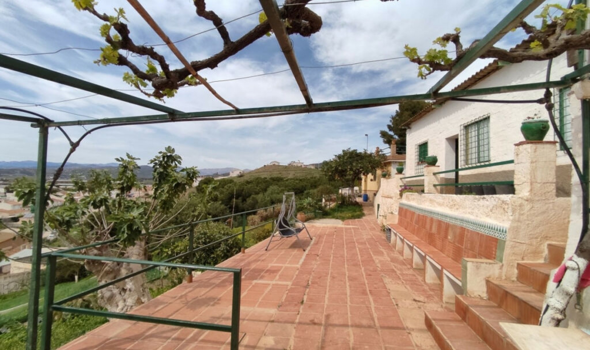 Resale - House -
Vélez-Málaga