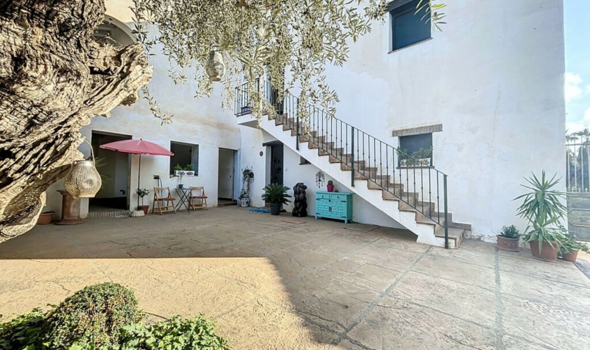 Resale - House -
Vélez-Málaga