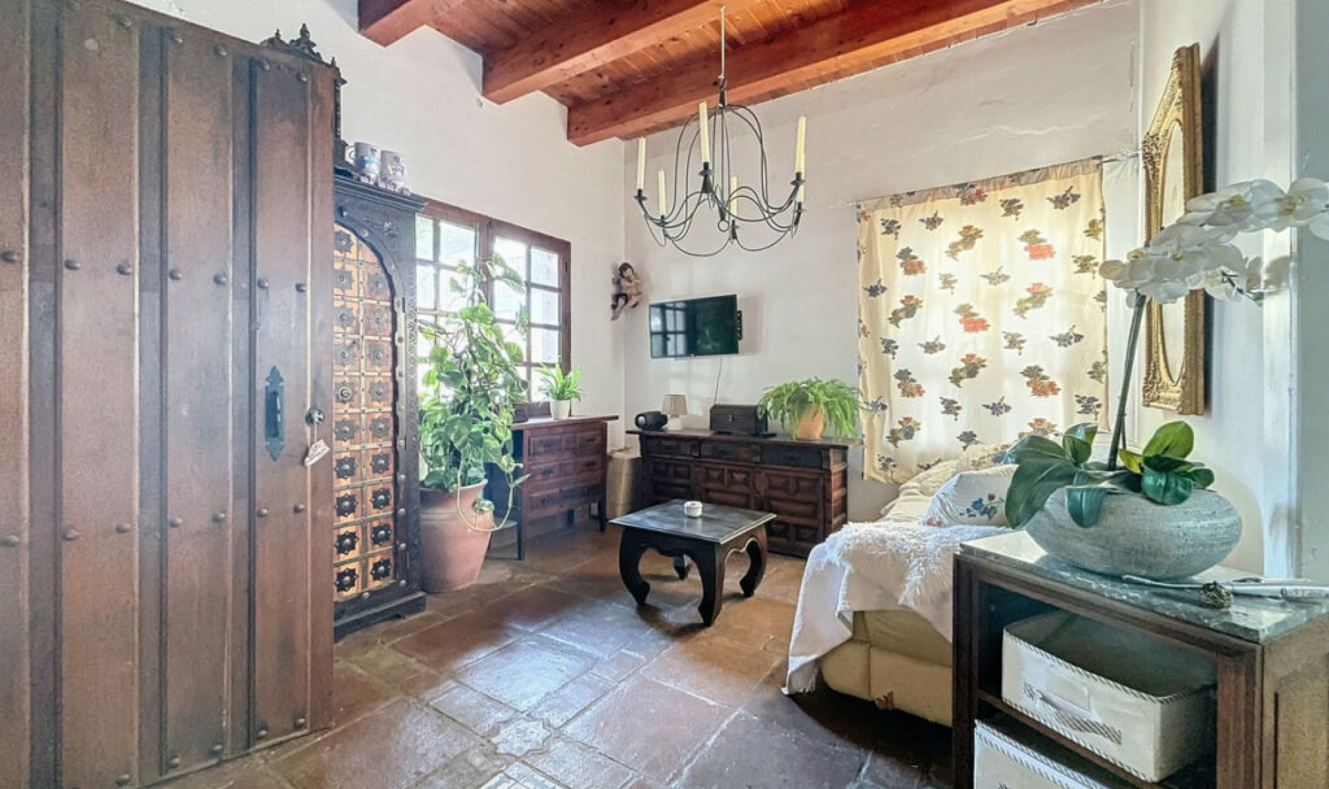 Resale - House -
Vélez-Málaga