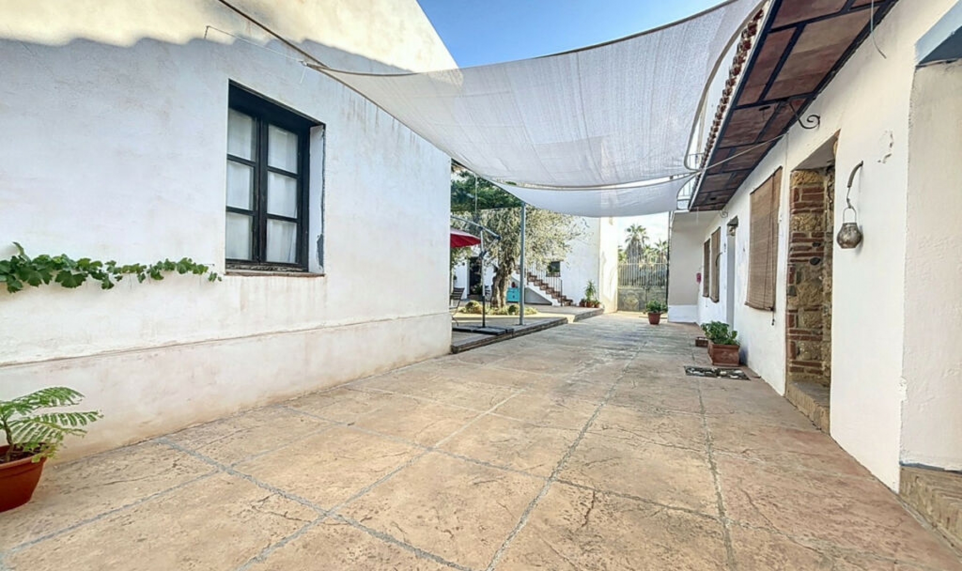 Resale - House -
Vélez-Málaga