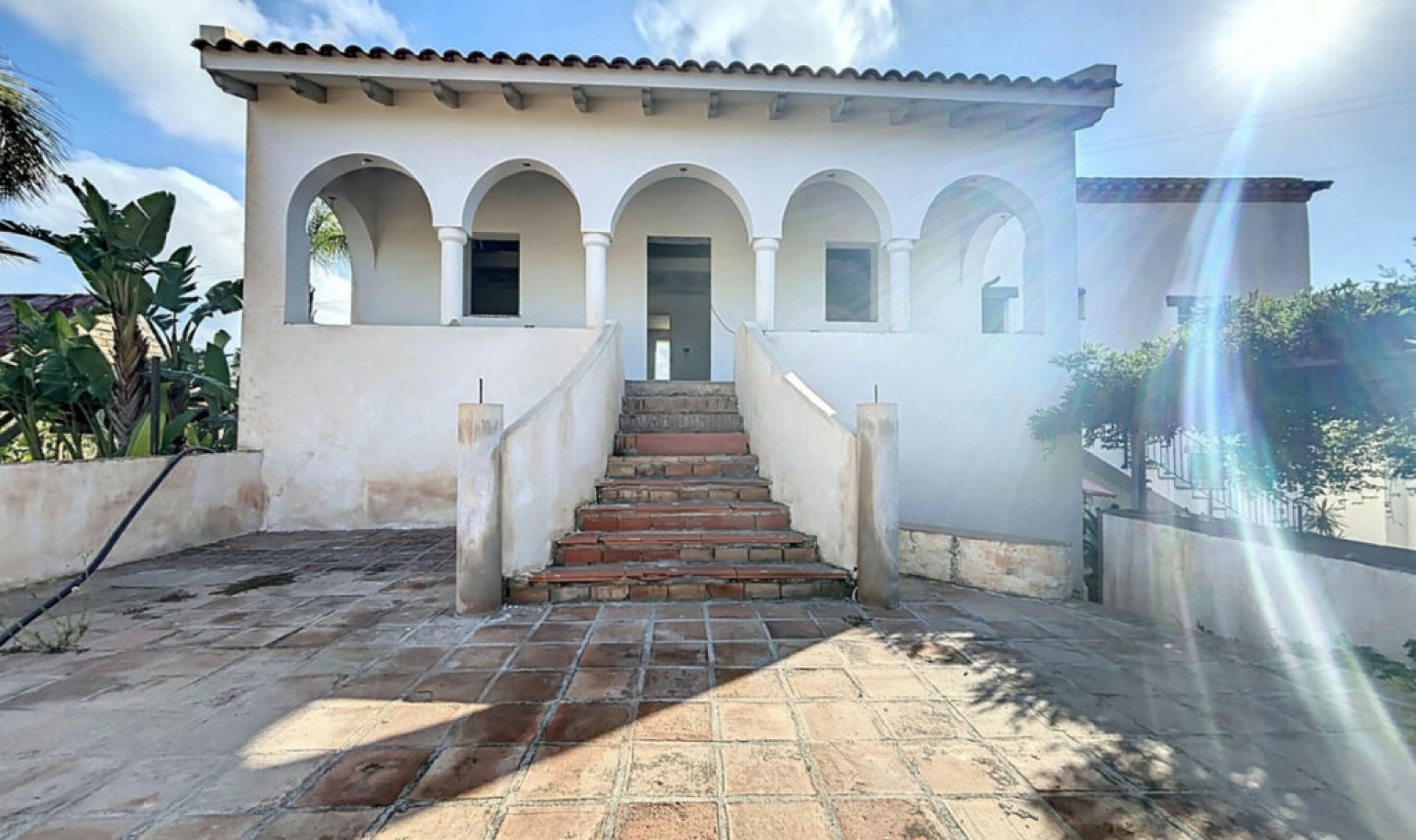 Resale - House -
Vélez-Málaga