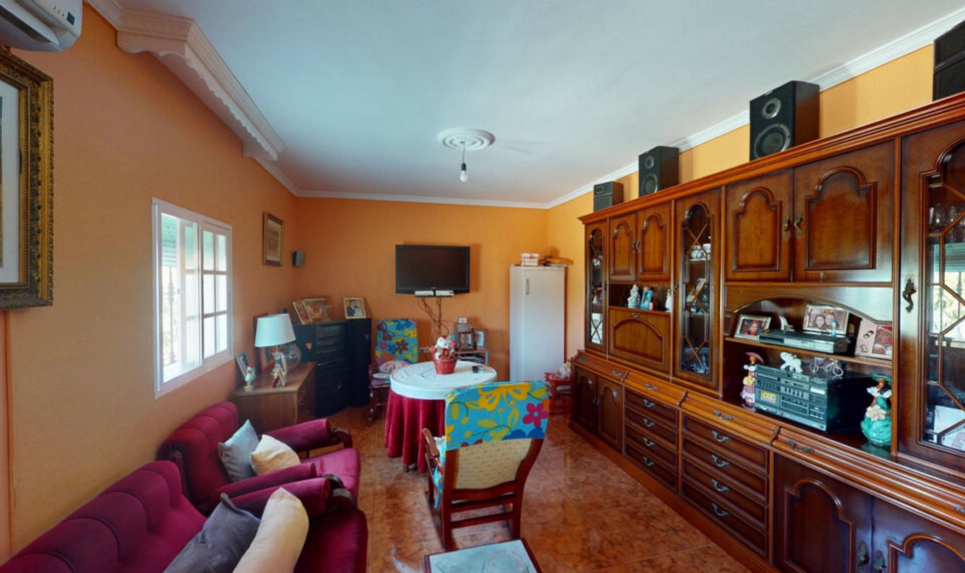 Resale - House -
Vélez-Málaga