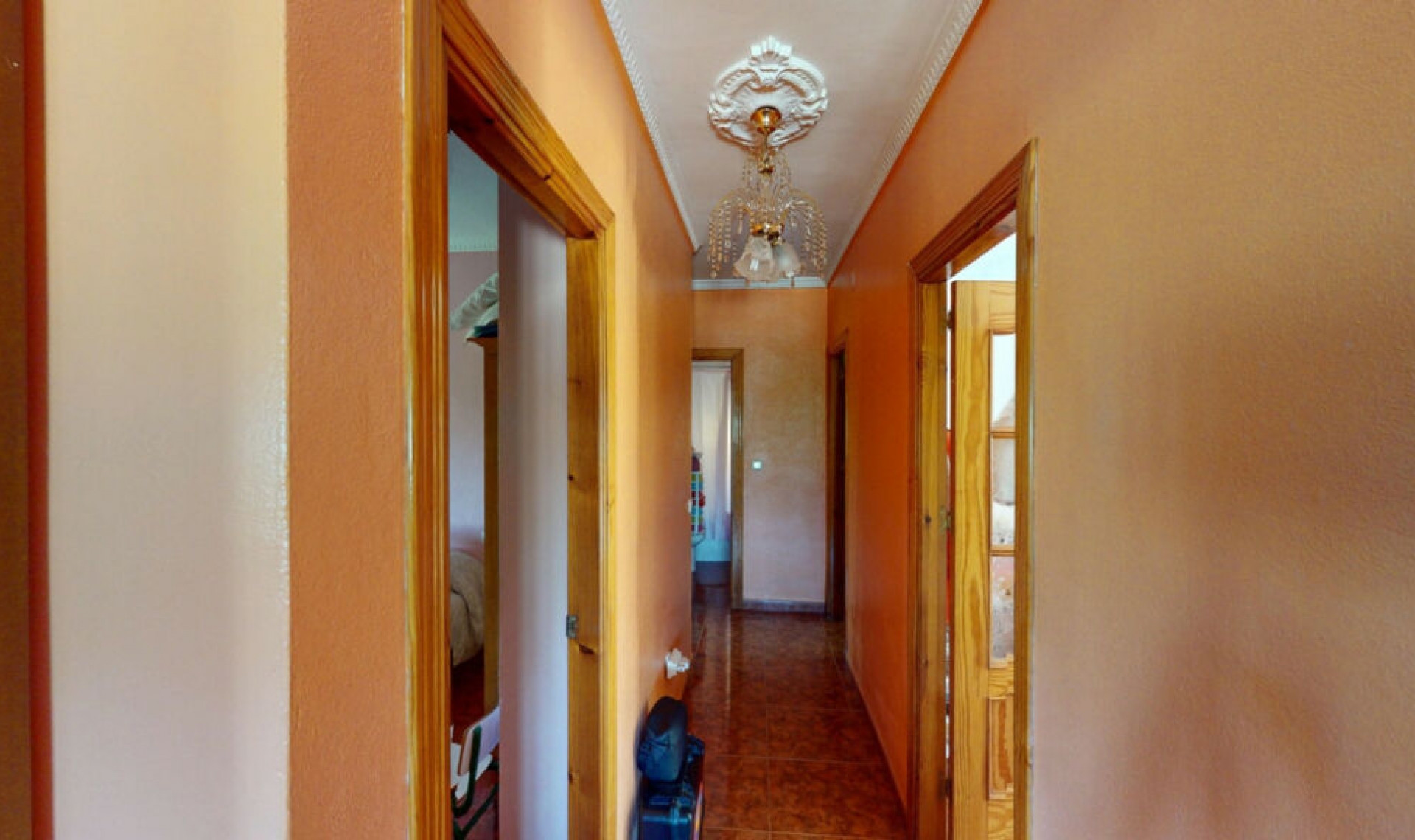 Resale - House -
Vélez-Málaga
