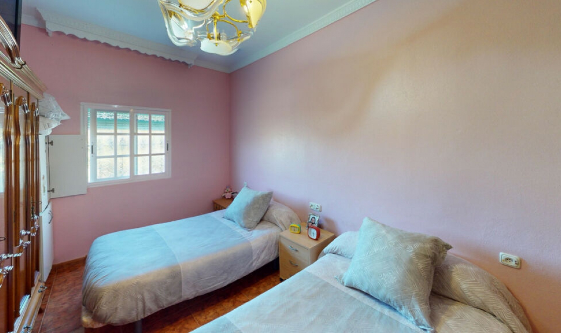 Resale - House -
Vélez-Málaga