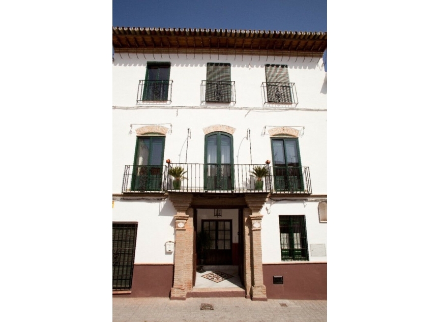 Resale - House -
Vélez-Málaga