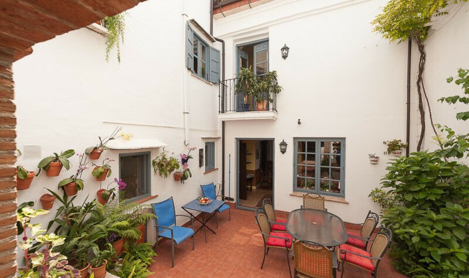 Resale - House -
Vélez-Málaga