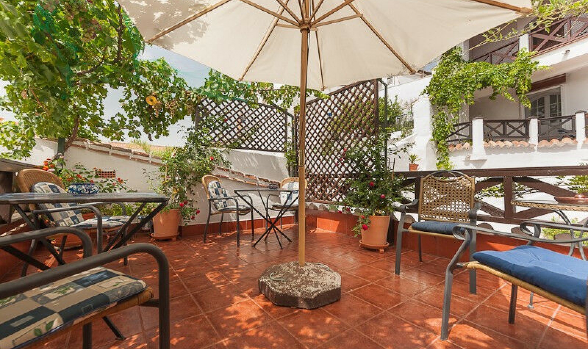 Resale - House -
Vélez-Málaga