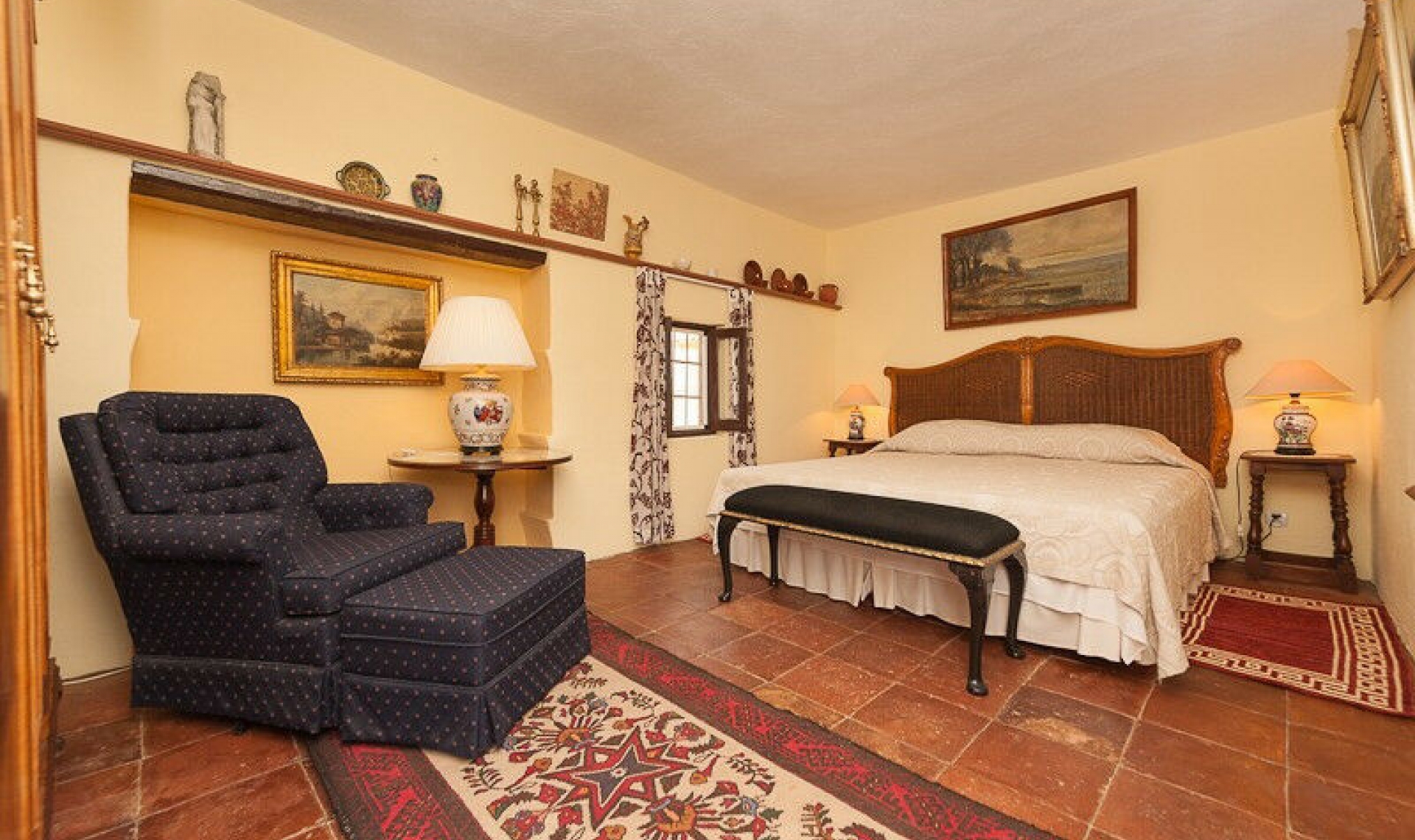 Resale - House -
Vélez-Málaga