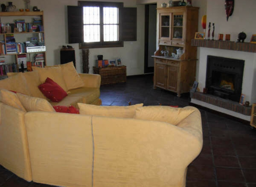 Resale - House -
Vélez-Málaga