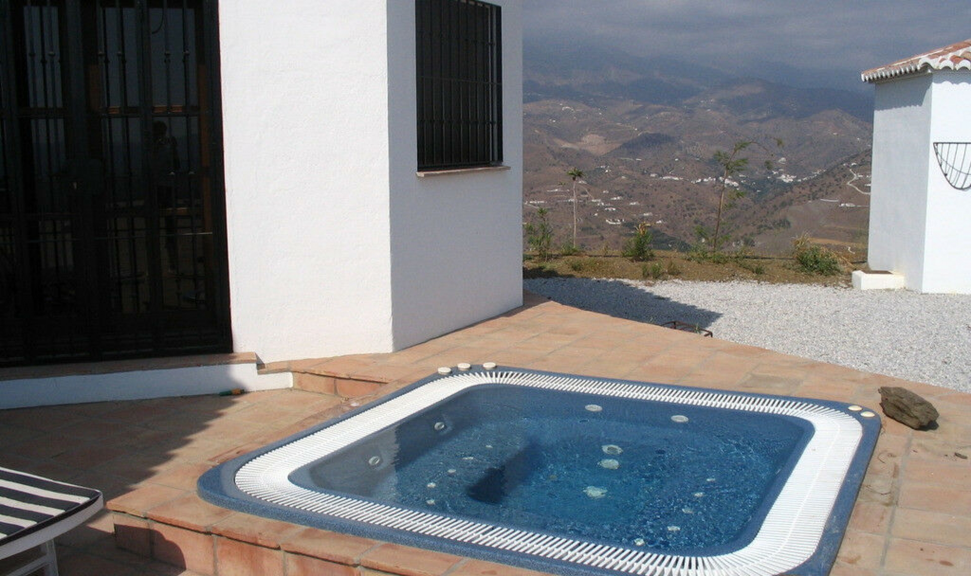 Resale - House -
Vélez-Málaga