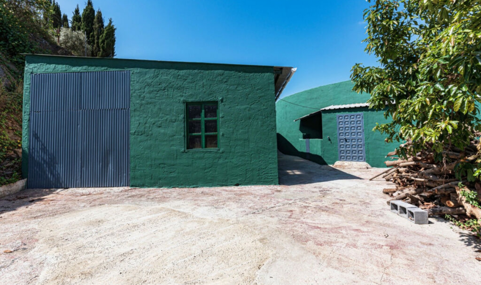 Resale - House -
Vélez-Málaga