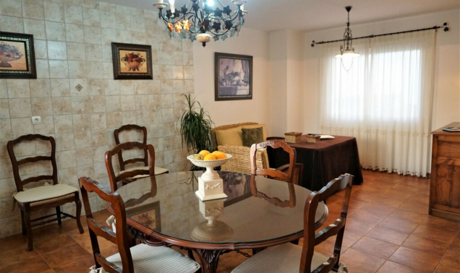 Resale - House -
Vélez-Málaga