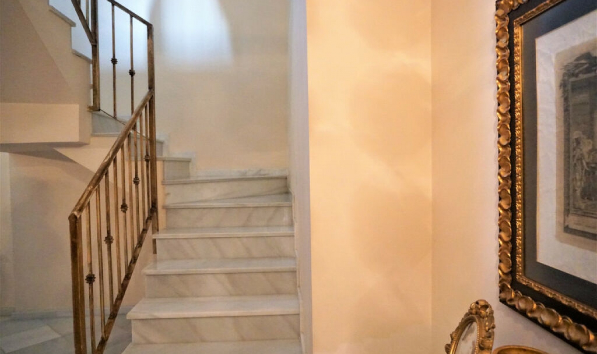 Resale - House -
Vélez-Málaga