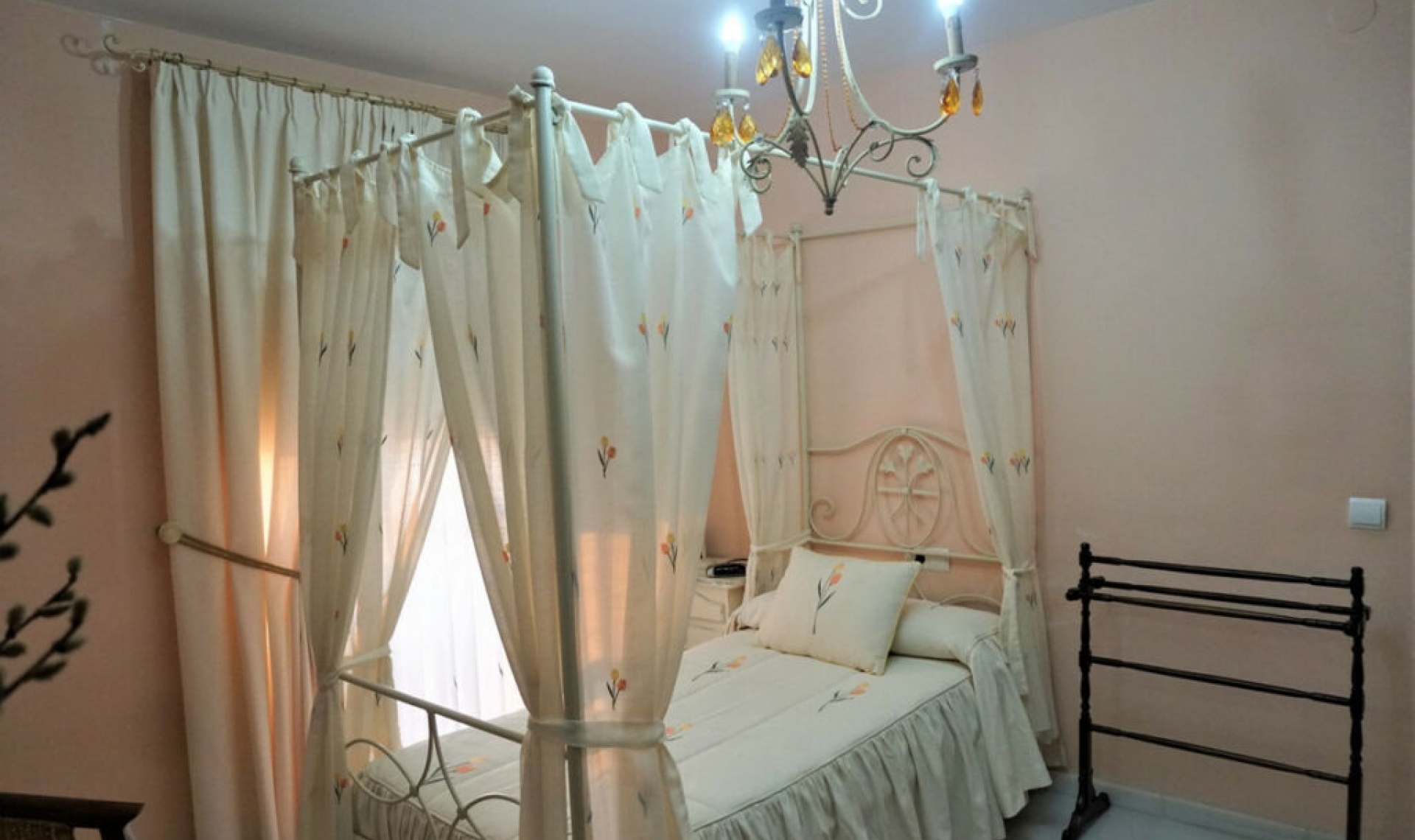 Resale - House -
Vélez-Málaga