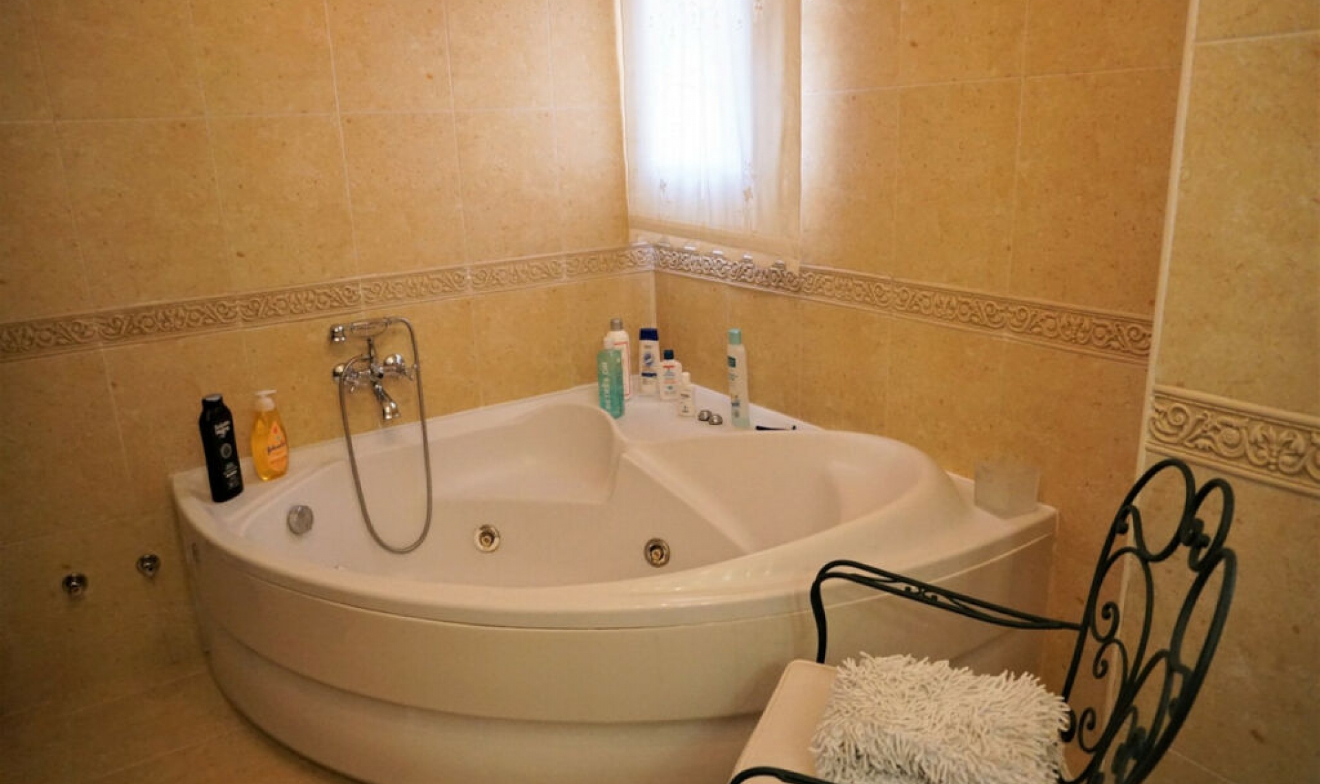 Resale - House -
Vélez-Málaga